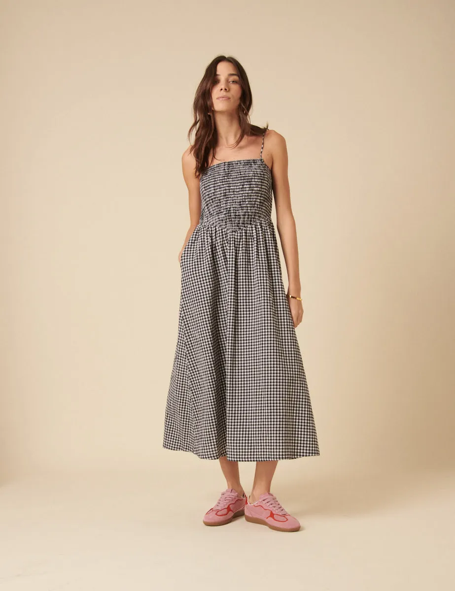 Black Gingham Ruched Imogen Midi Dress sold by Nobody's Child product image thumbnail 3