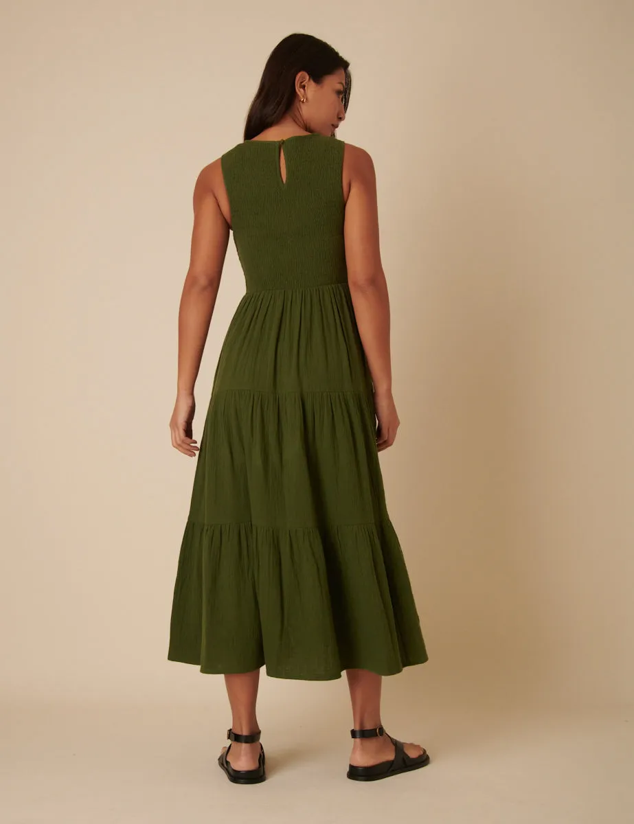 Green Sleeveless Tiered Charlie Midi Dress sold by Nobody's Child product image thumbnail 4