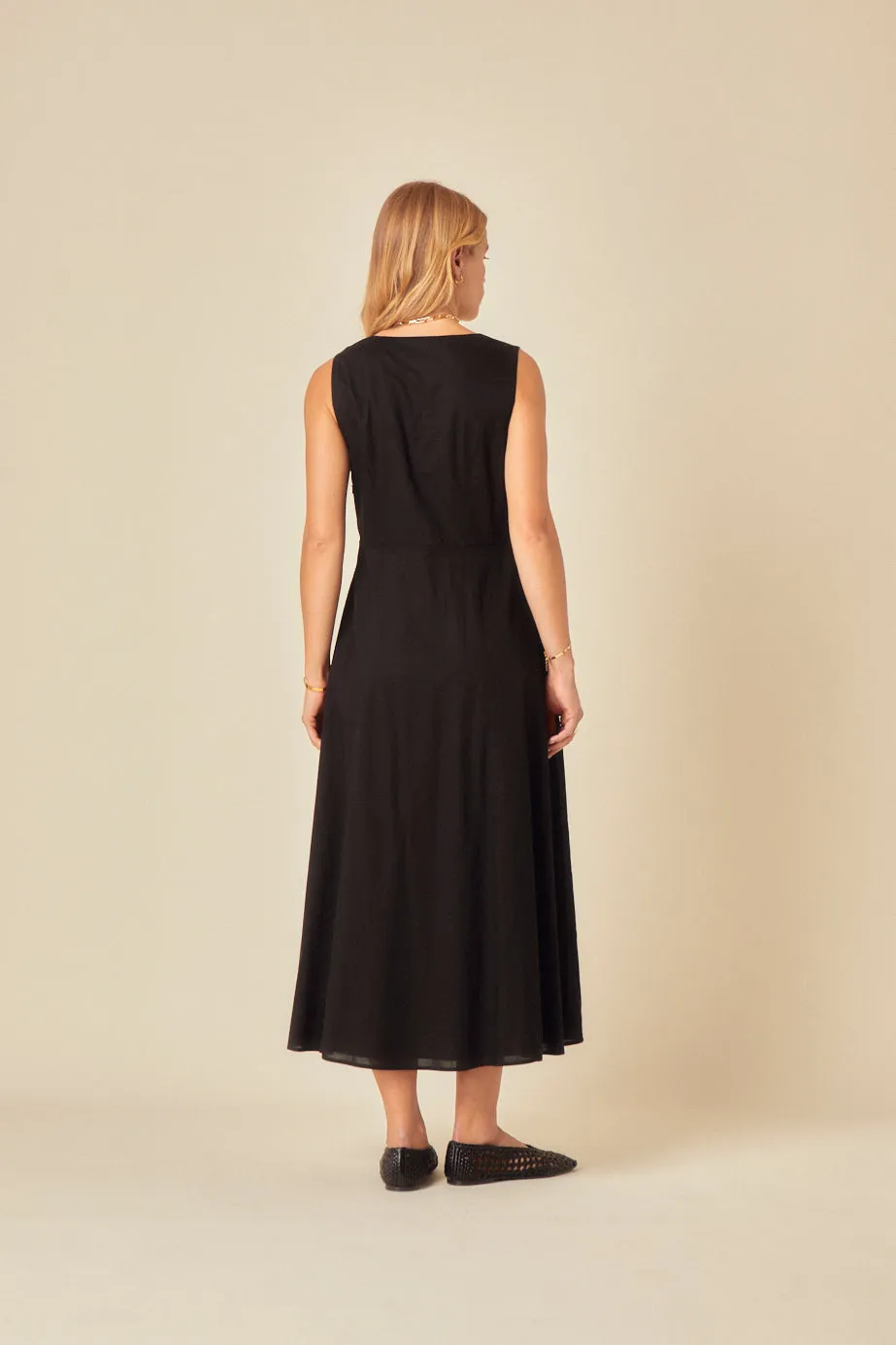 Black Tie Front Terra Midi Dress sold by Nobody's Child product image thumbnail 5