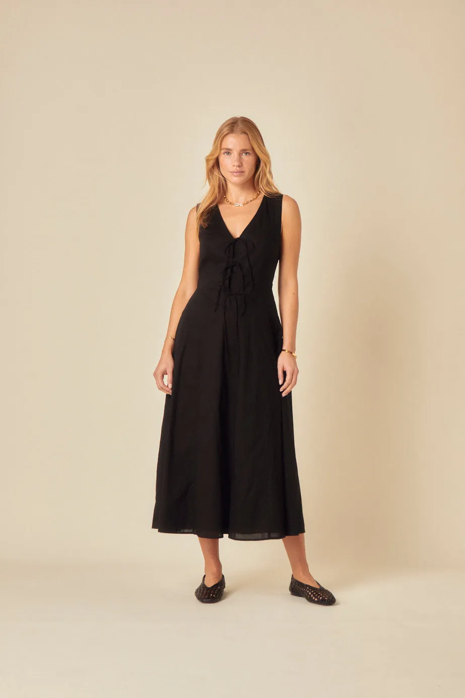 Black Tie Front Terra Midi Dress sold by Nobody's Child product image thumbnail 4