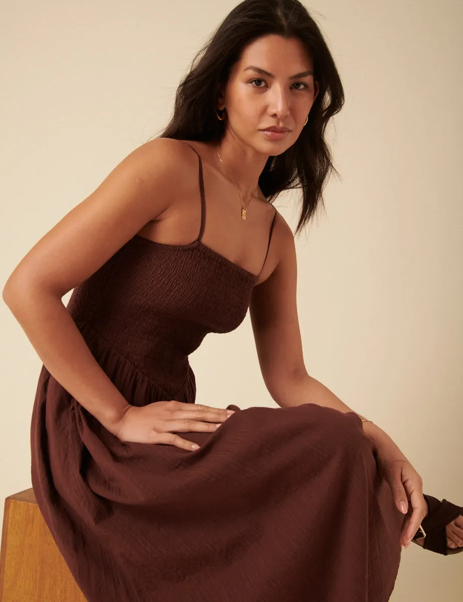 Brown Ruched Drop Waist Imogen Midi Dress sold by Nobody's Child product image thumbnail 4