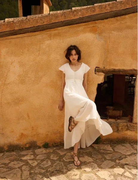 White V-neck Frill Veda Midi Dress sold by Nobody's Child product image thumbnail 2
