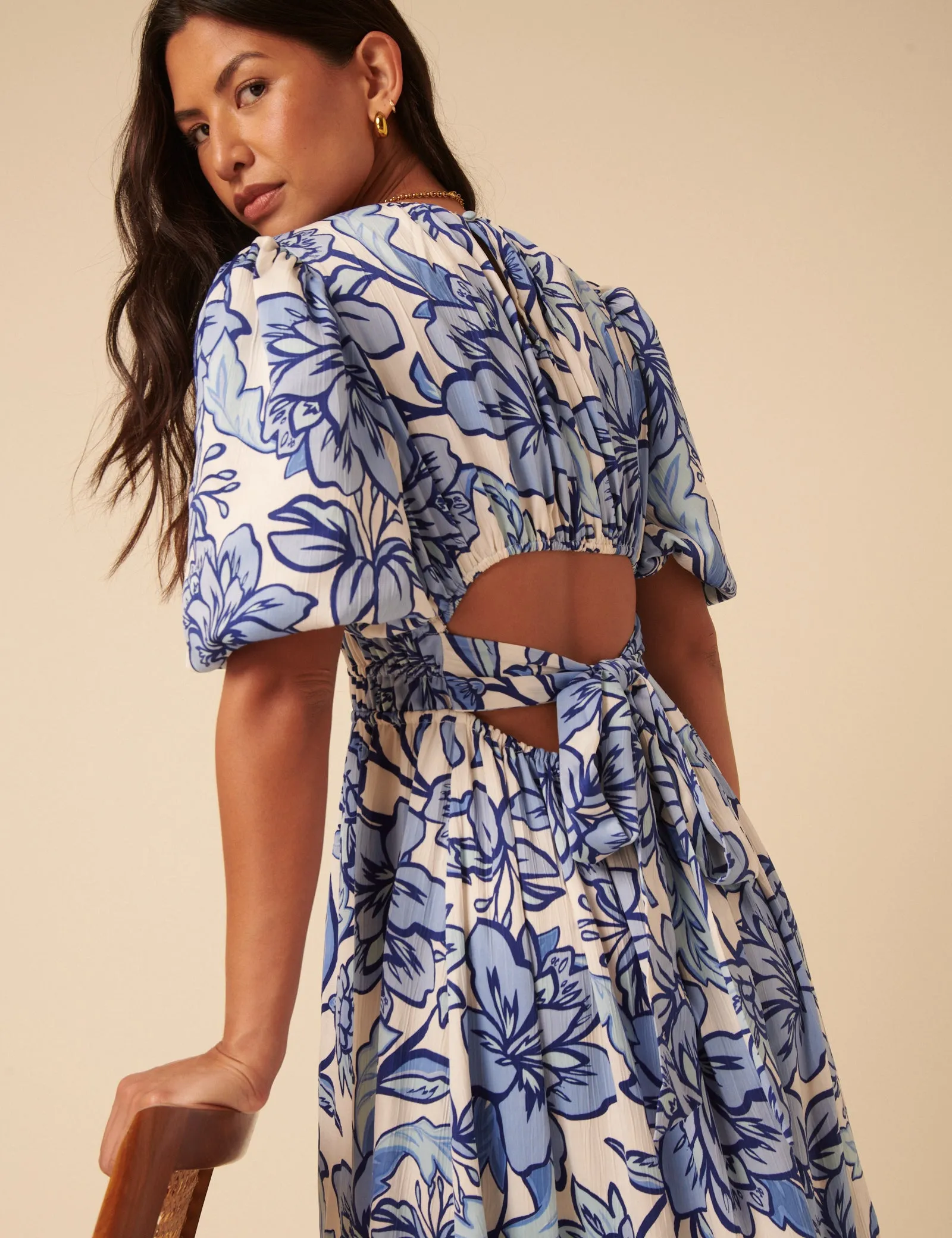Blue Floral Puff Sleeve Zelda Midi Dress sold by Nobody's Child product image thumbnail 2