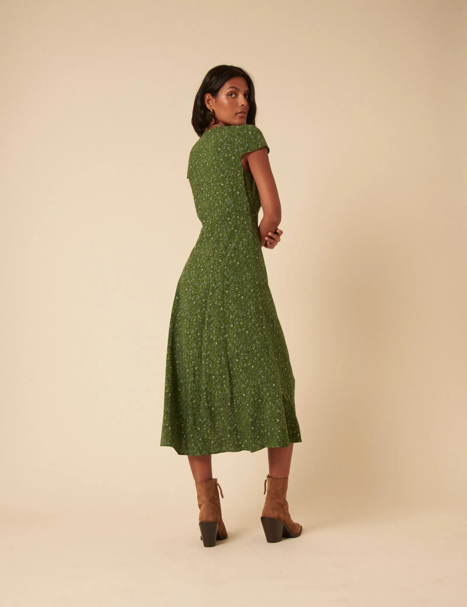 Green Ditsy Floral Avery Midi Dress sold by Nobody's Child product image thumbnail 5