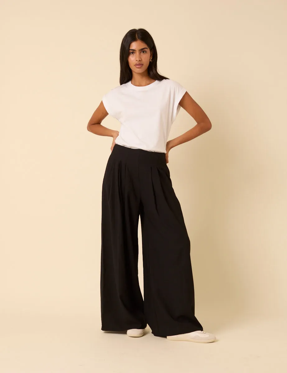Black Pleated Wide Leg Trousers sold by Nobody's Child product image thumbnail 4