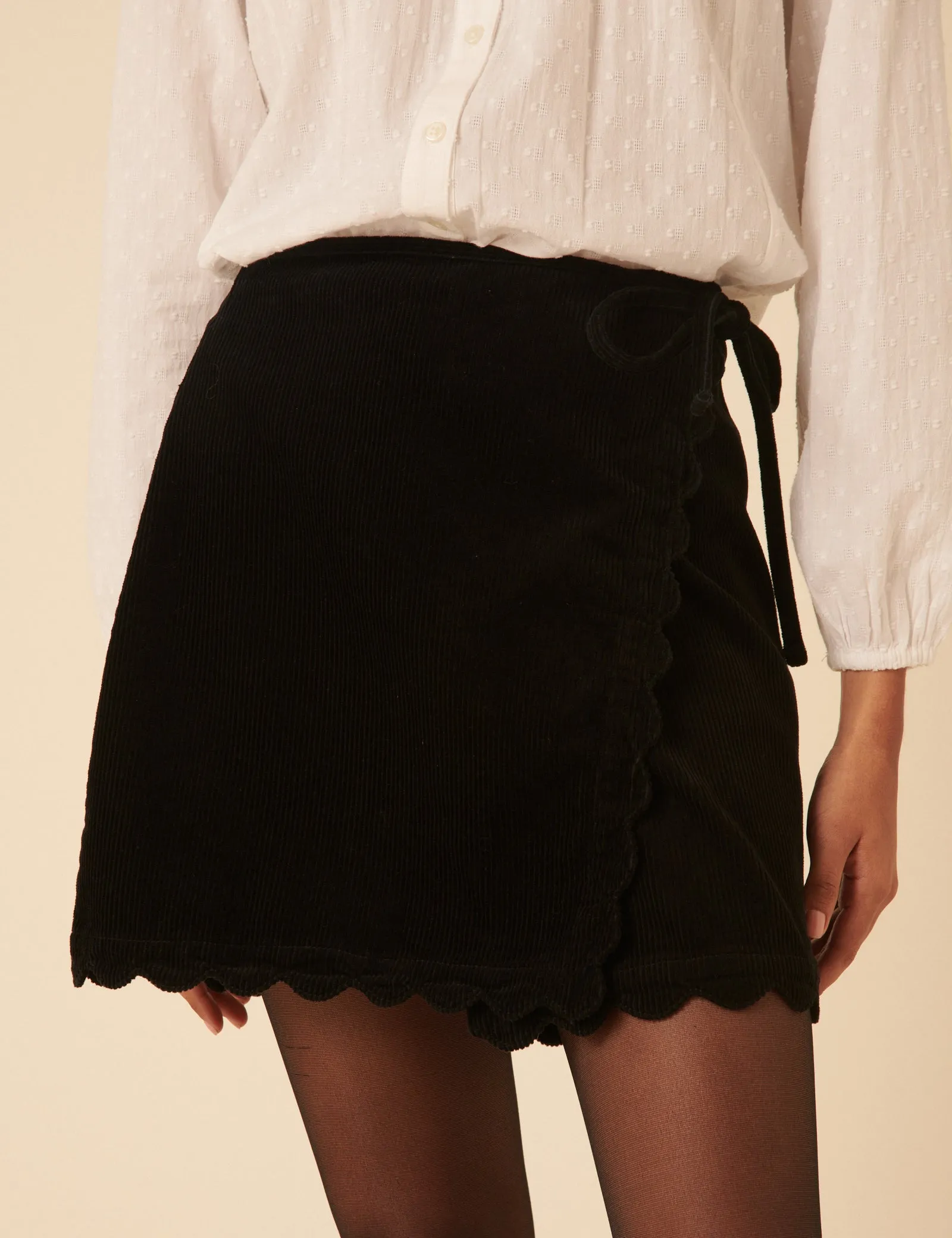 Black Cord Scallop Trim Mini Skirt sold by Nobody's Child product image thumbnail 2
