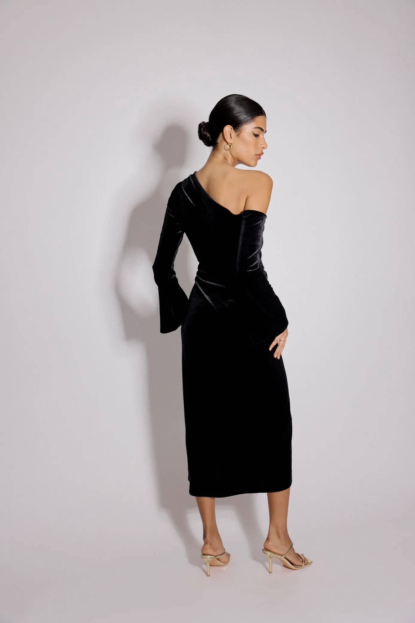 Black Velvet Asymmetric Virgo Midi Dress sold by Nobody's Child product image thumbnail 5