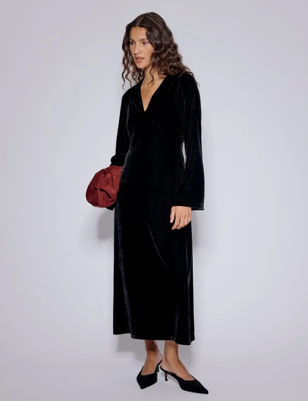 Black Velvet Long Sleeve Josie Midi Dress sold by Nobody's Child