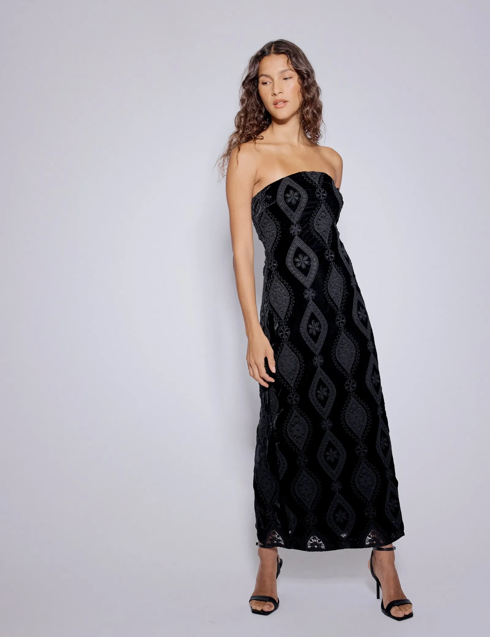 Black Velvet Floral Embroidered Bandeau Midi Dress sold by Nobody's Child product image thumbnail 2