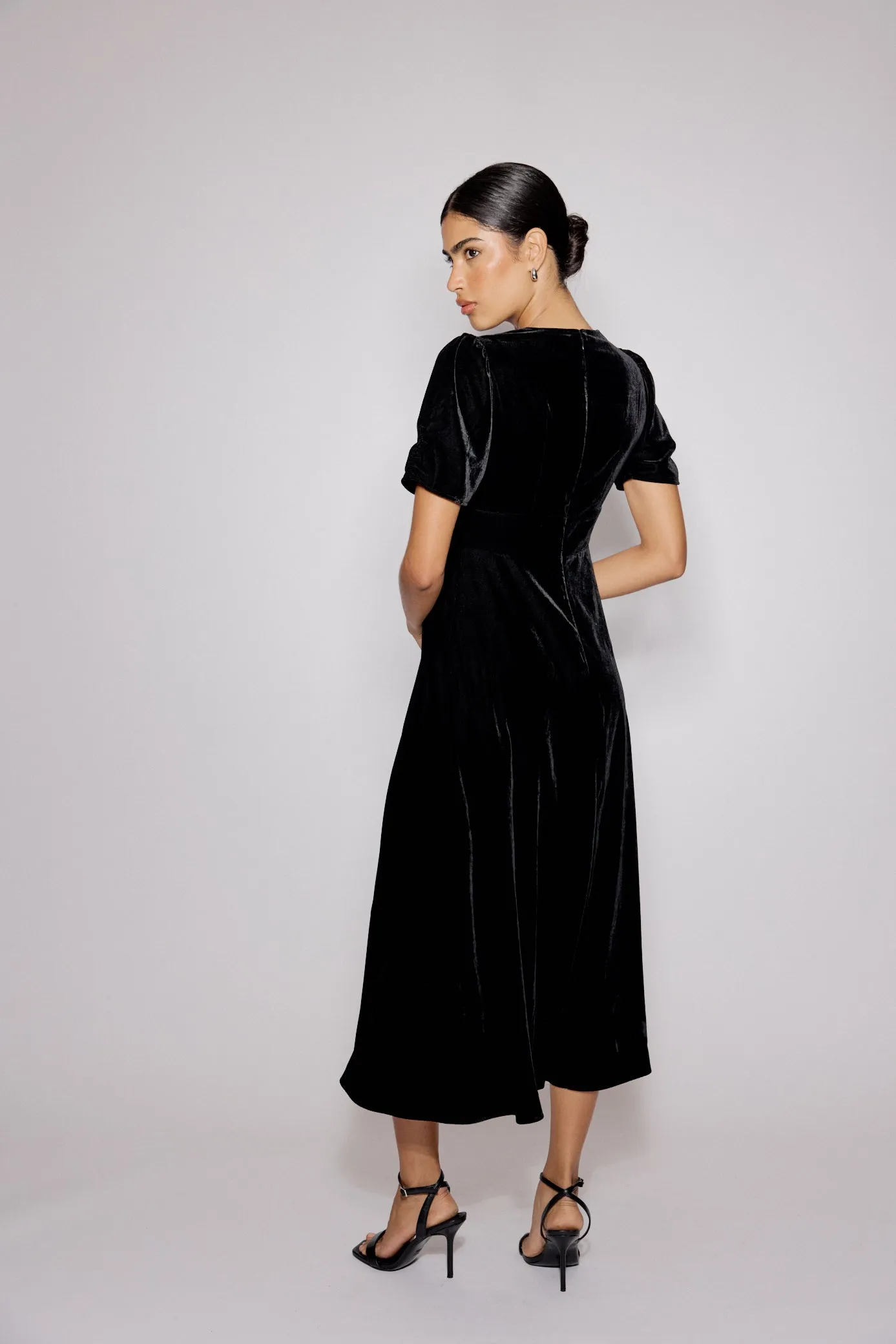 Black Bow Front Velvet Eleanor Midi Dress sold by Nobody's Child product image thumbnail 5