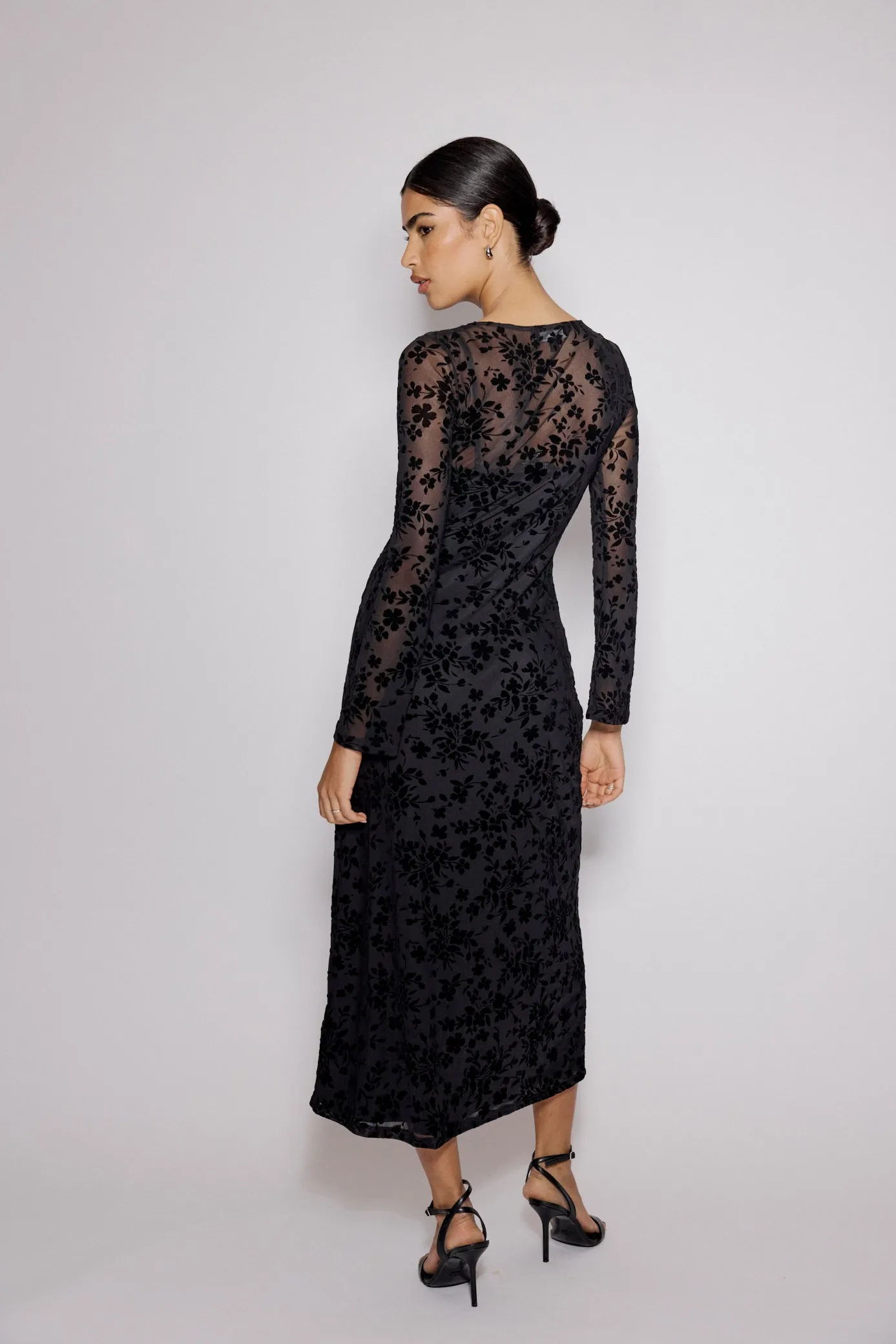 Black Floral Jaquard Velvet Stretch Mesh Midi Dress sold by Nobody's Child product image thumbnail 5