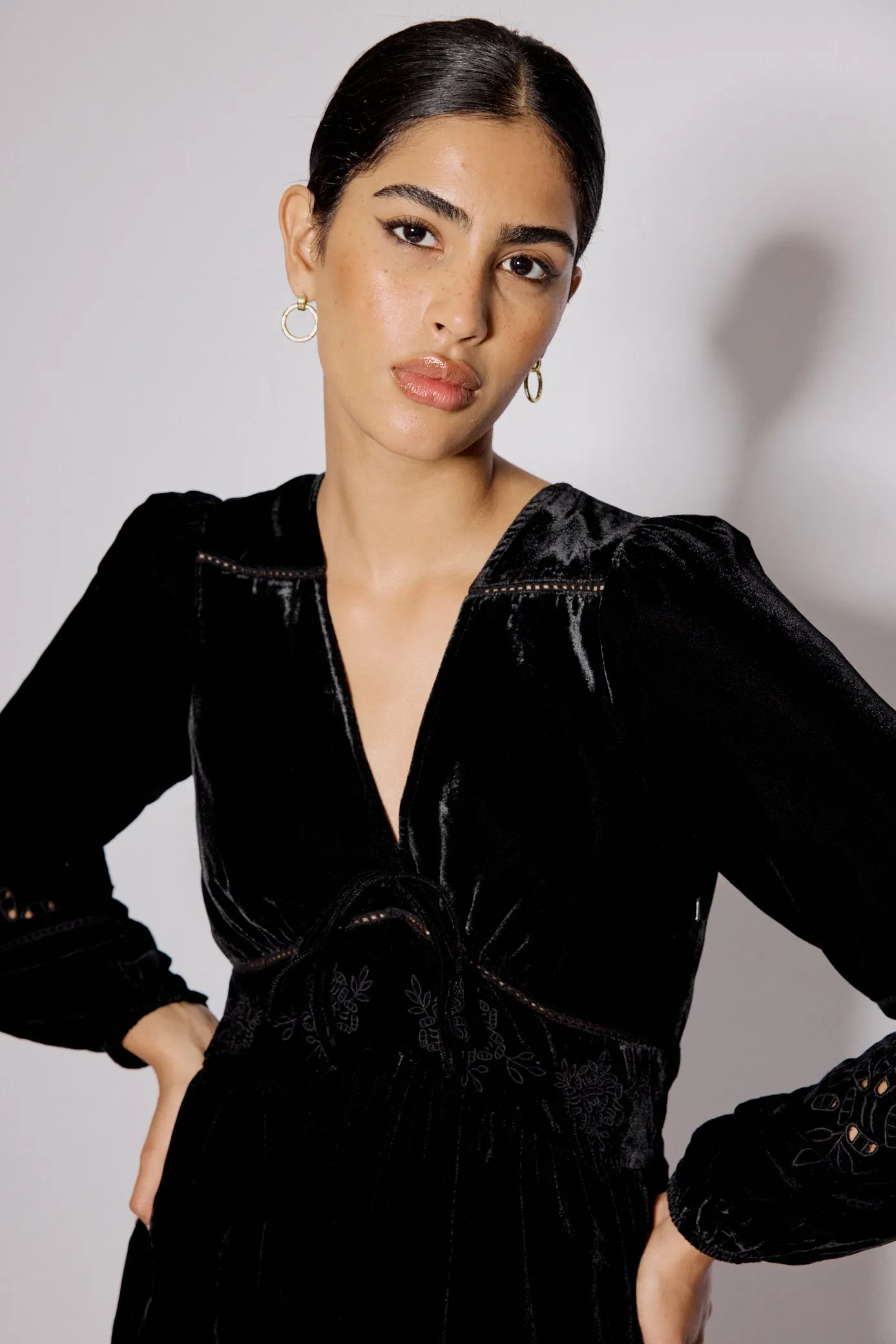 Black Velvet Balloon Sleeve Aquarius Mini Dress sold by Nobody's Child product image thumbnail 4