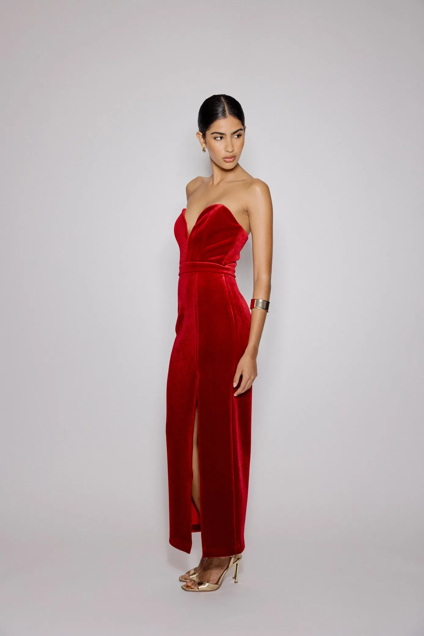 Red Sweetheart Bandeau Velvet Nola Midi Dress sold by Nobody's Child product image thumbnail 4