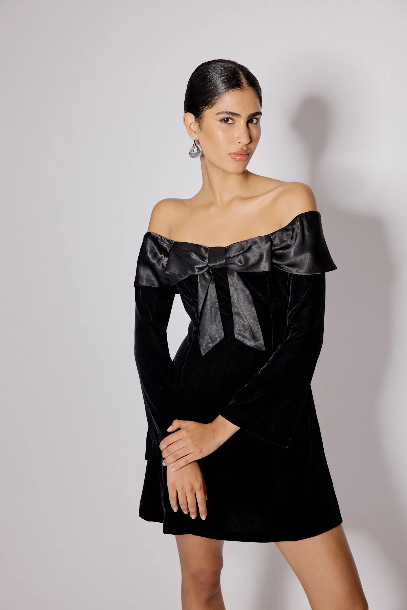 Black Velvet Off Shoulder Bow Capricorn Mini Dress sold by Nobody's Child product image thumbnail 2