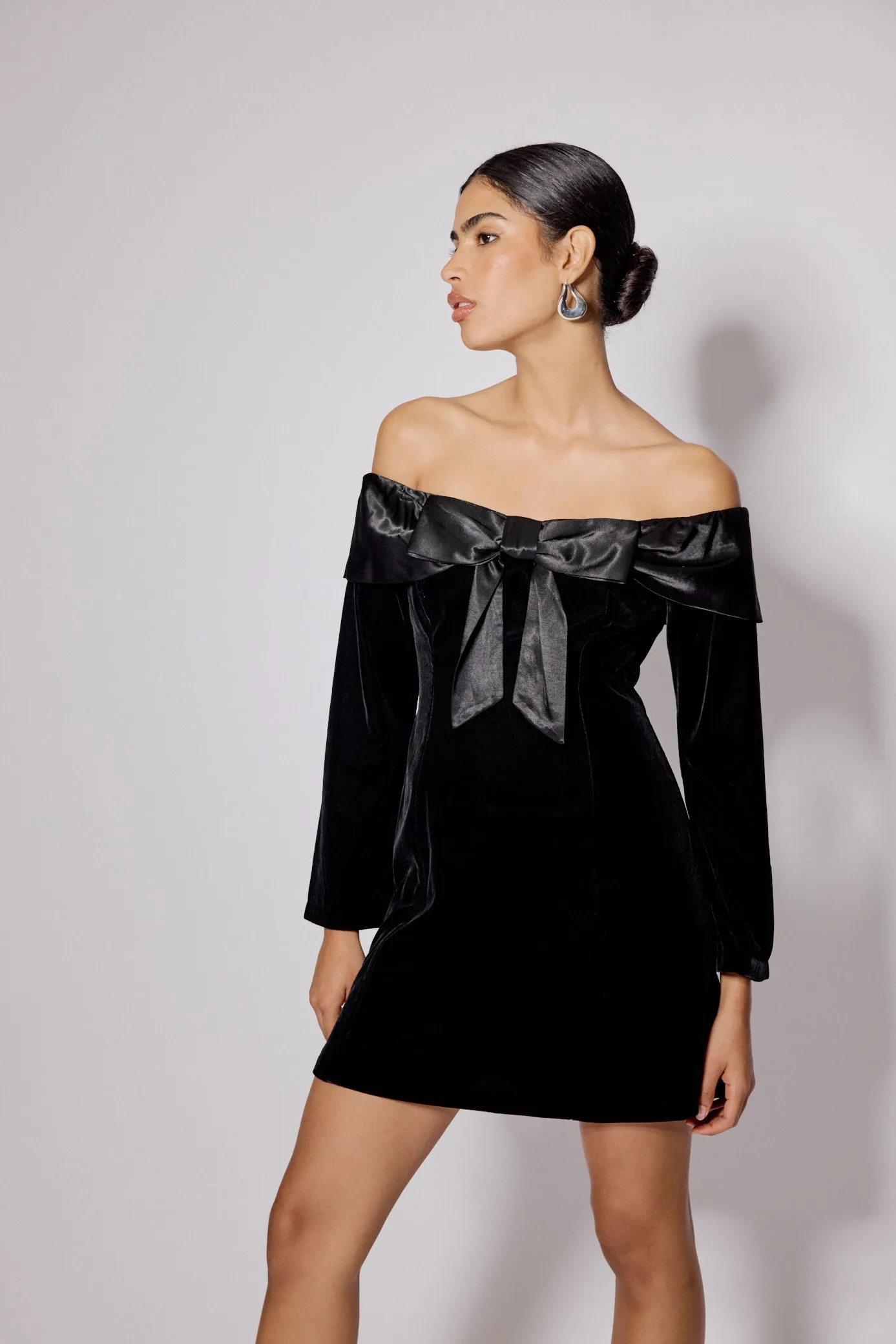 Black Velvet Off Shoulder Bow Capricorn Mini Dress sold by Nobody's Child product image thumbnail 3