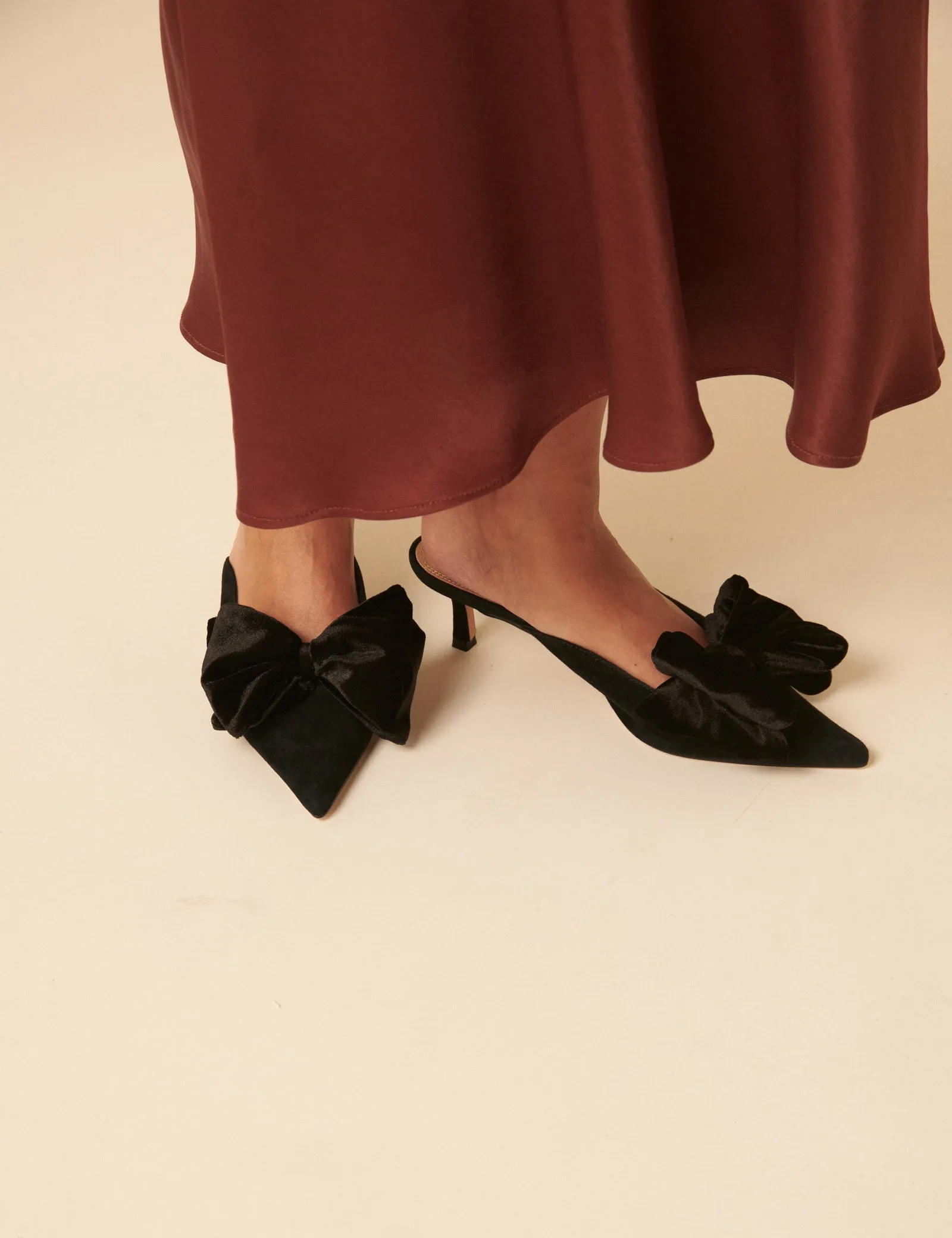 Black Bow Kitten Heel sold by Nobody's Child product image thumbnail 3