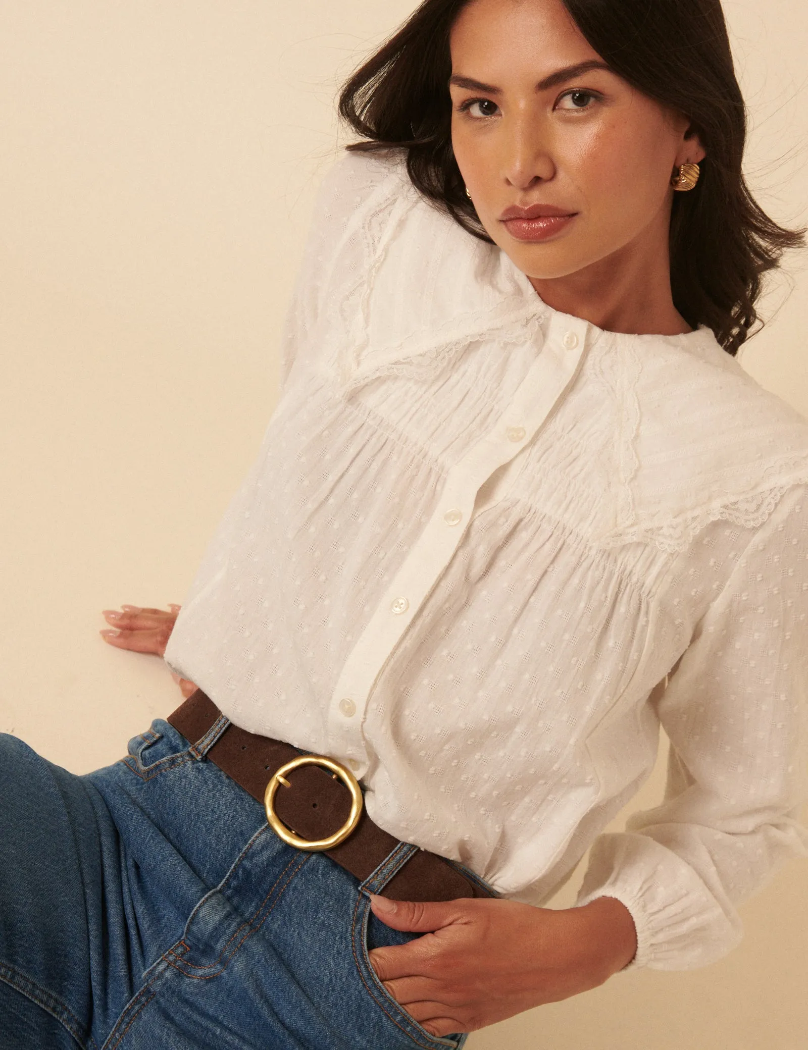 Brown Gold Circular Buckle Suede Belt sold by Nobody's Child product image thumbnail 5