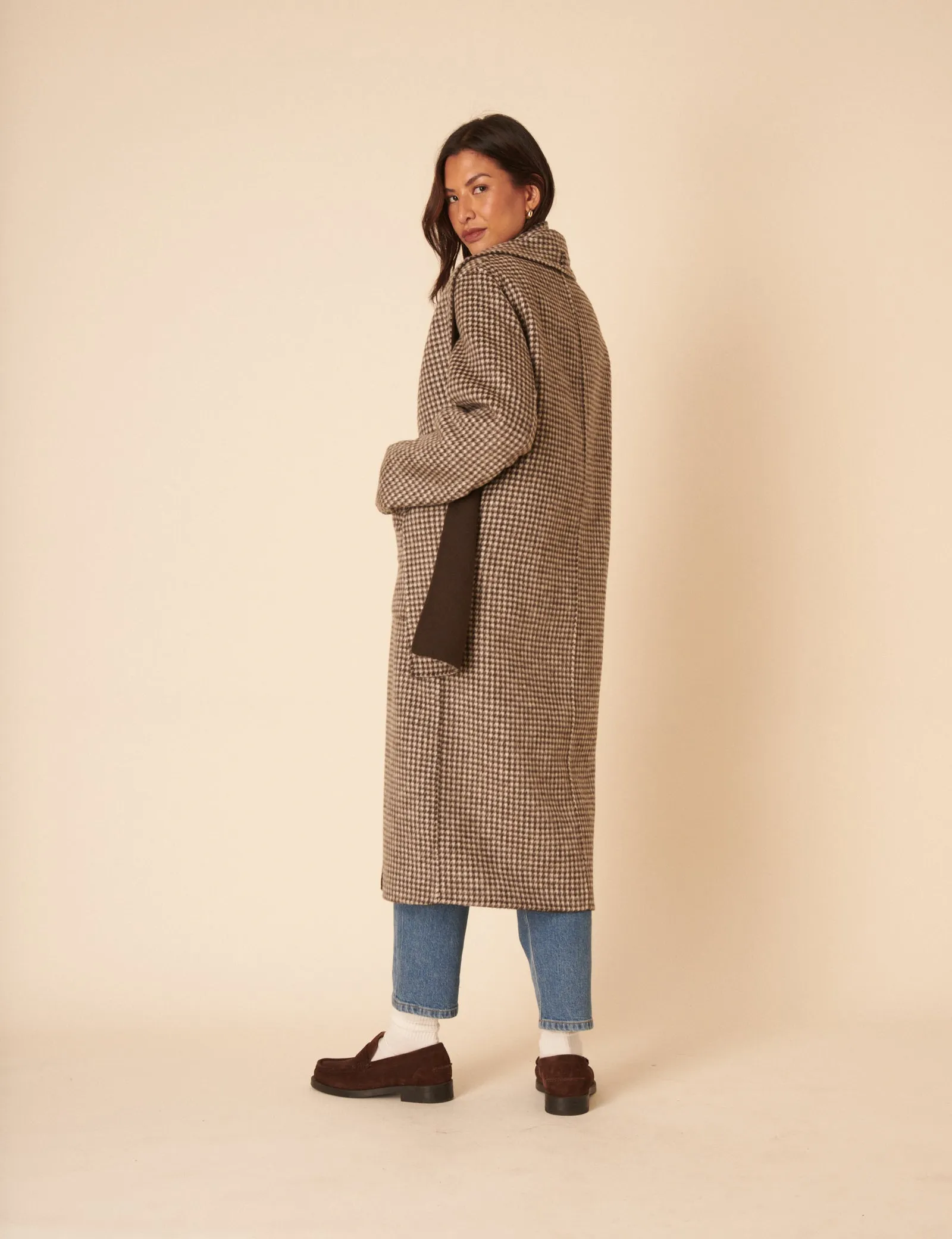 Brown Houndstooth Reversible Scarf Coat sold by Nobody's Child product image thumbnail 5