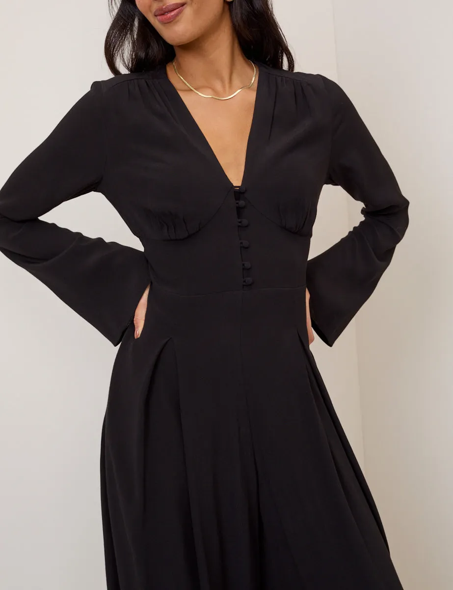 Black Wide Leg Pleated Jumpsuit sold by Nobody's Child product image thumbnail 2