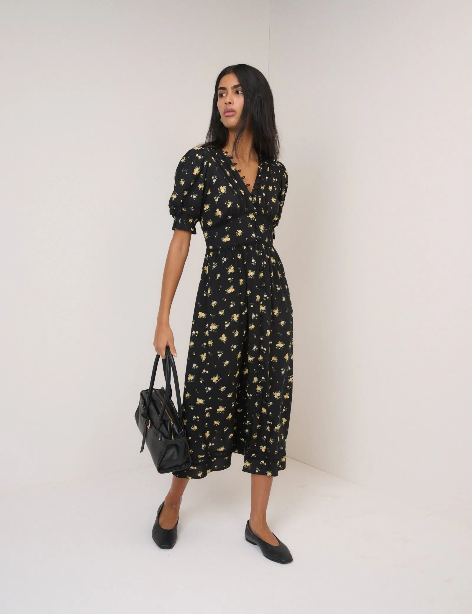 Black Floral Saffy Midi Dress sold by Nobody's Child product image thumbnail 4