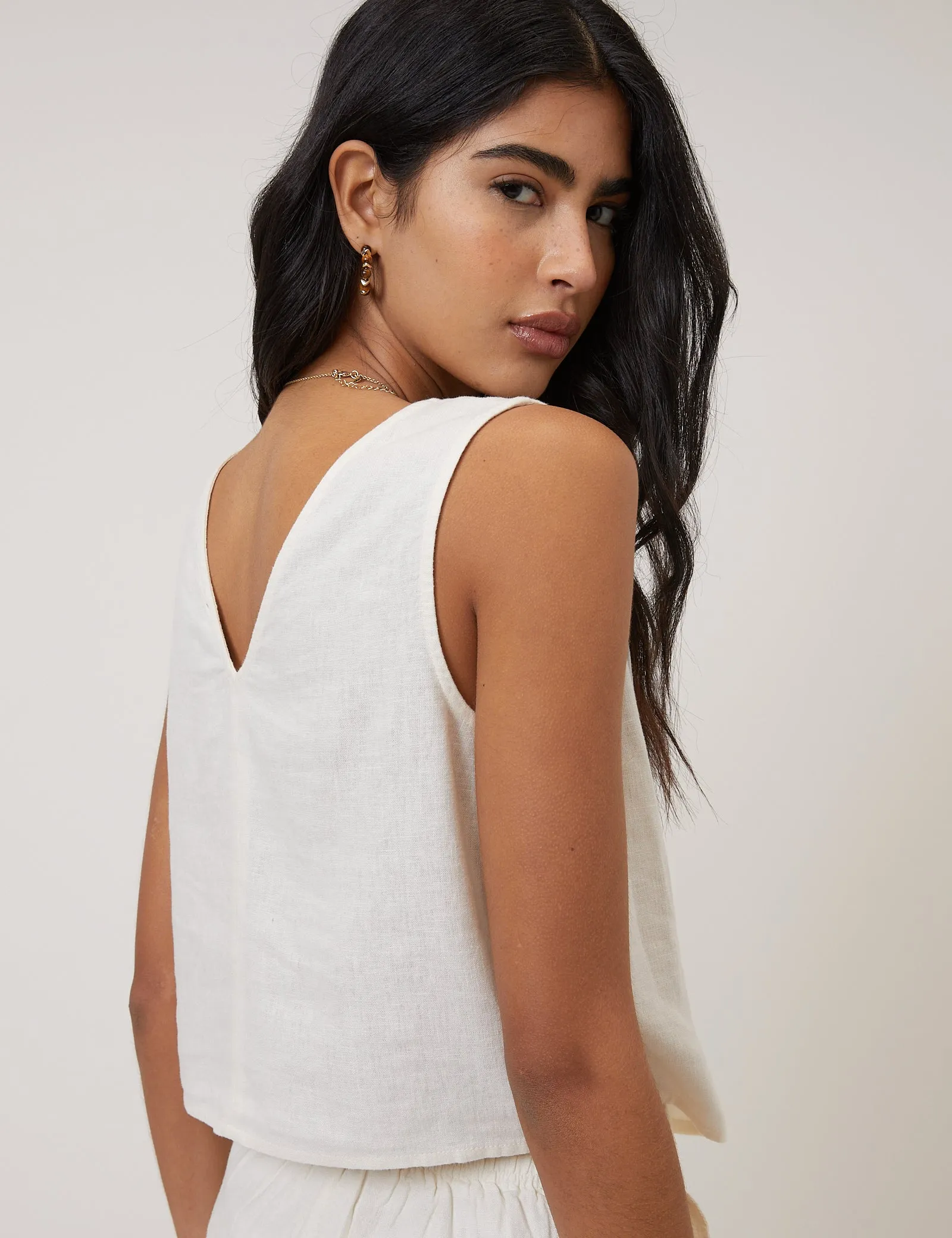 White Linen-Blend V-Neck Cropped Top sold by Nobody's Child product image thumbnail 5