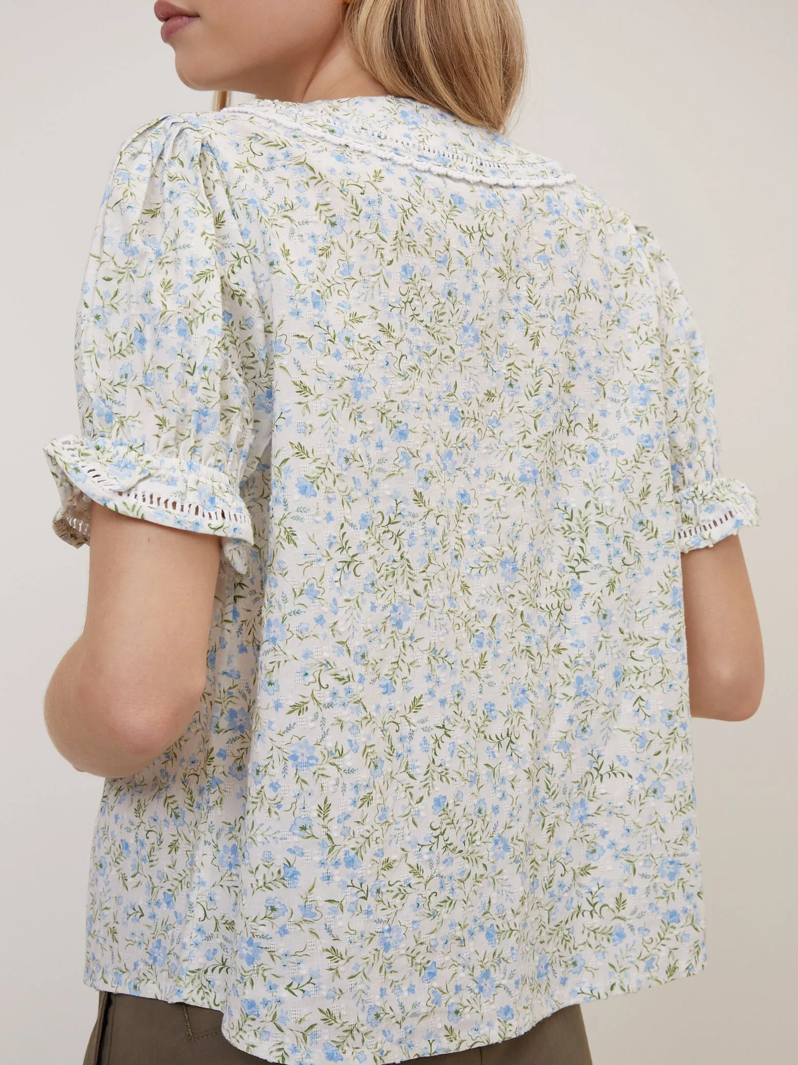 White Floral Peter Pan Blouse sold by Nobody's Child product image thumbnail 5