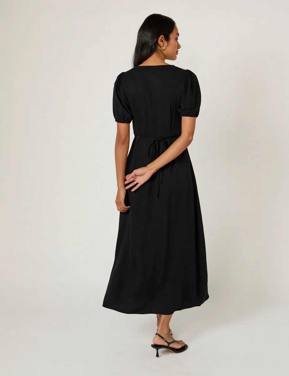 Black Sweetheart Neck Tyla Midi Dress sold by Nobody's Child product image thumbnail 5