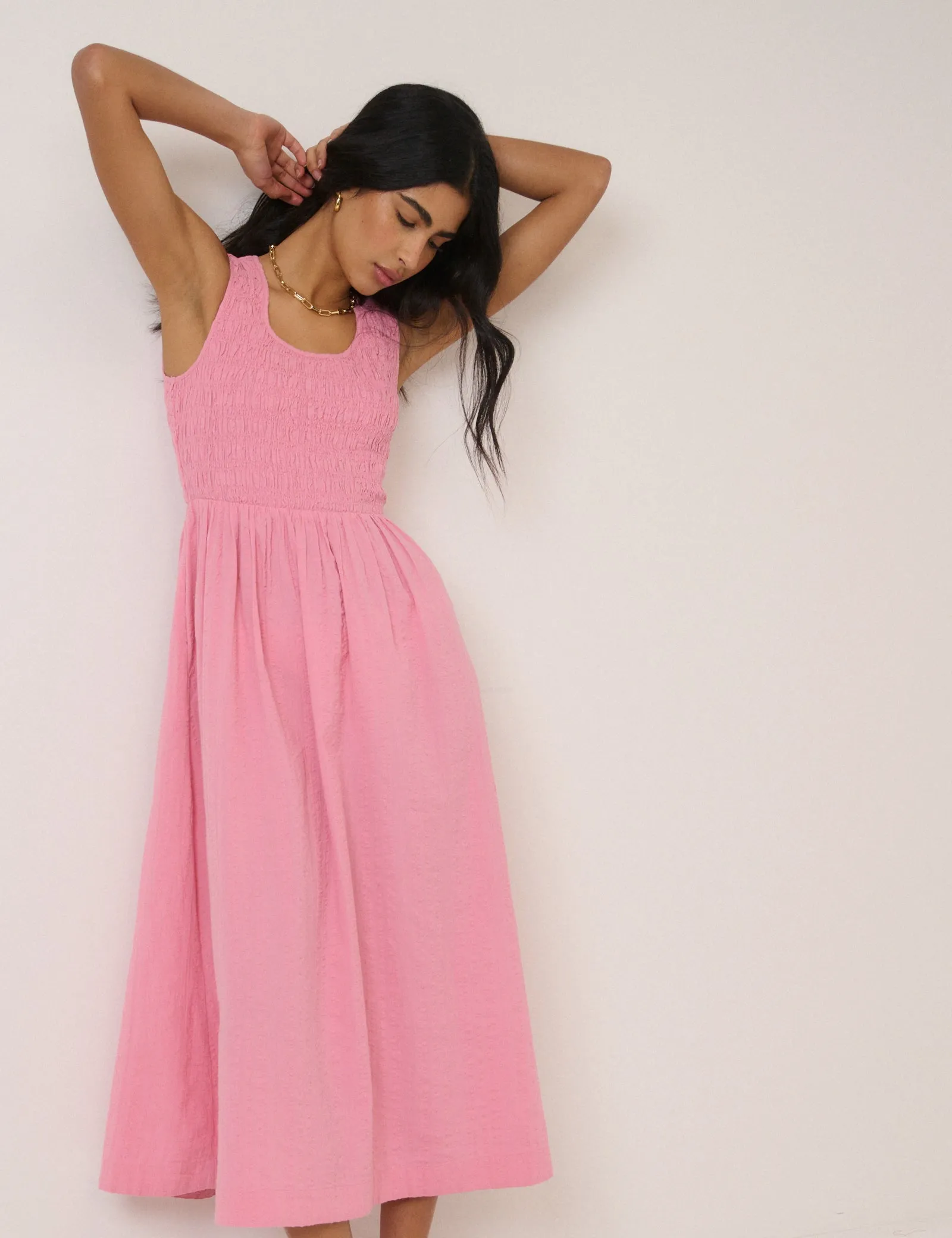 Pink Ruched Sleeveless Kinsley Midi Dress sold by Nobody's Child product image thumbnail 3