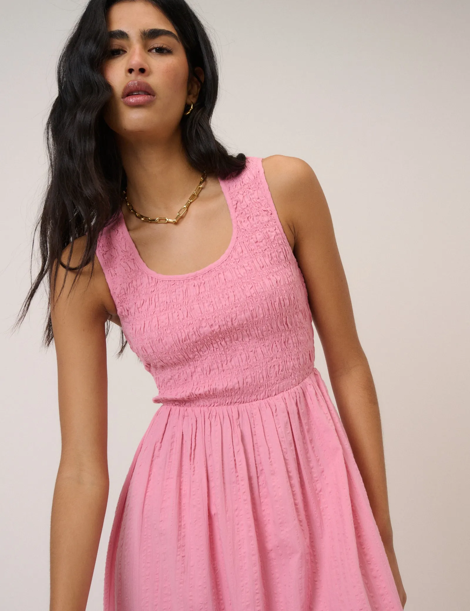 Pink Ruched Sleeveless Kinsley Midi Dress sold by Nobody's Child product image thumbnail 2