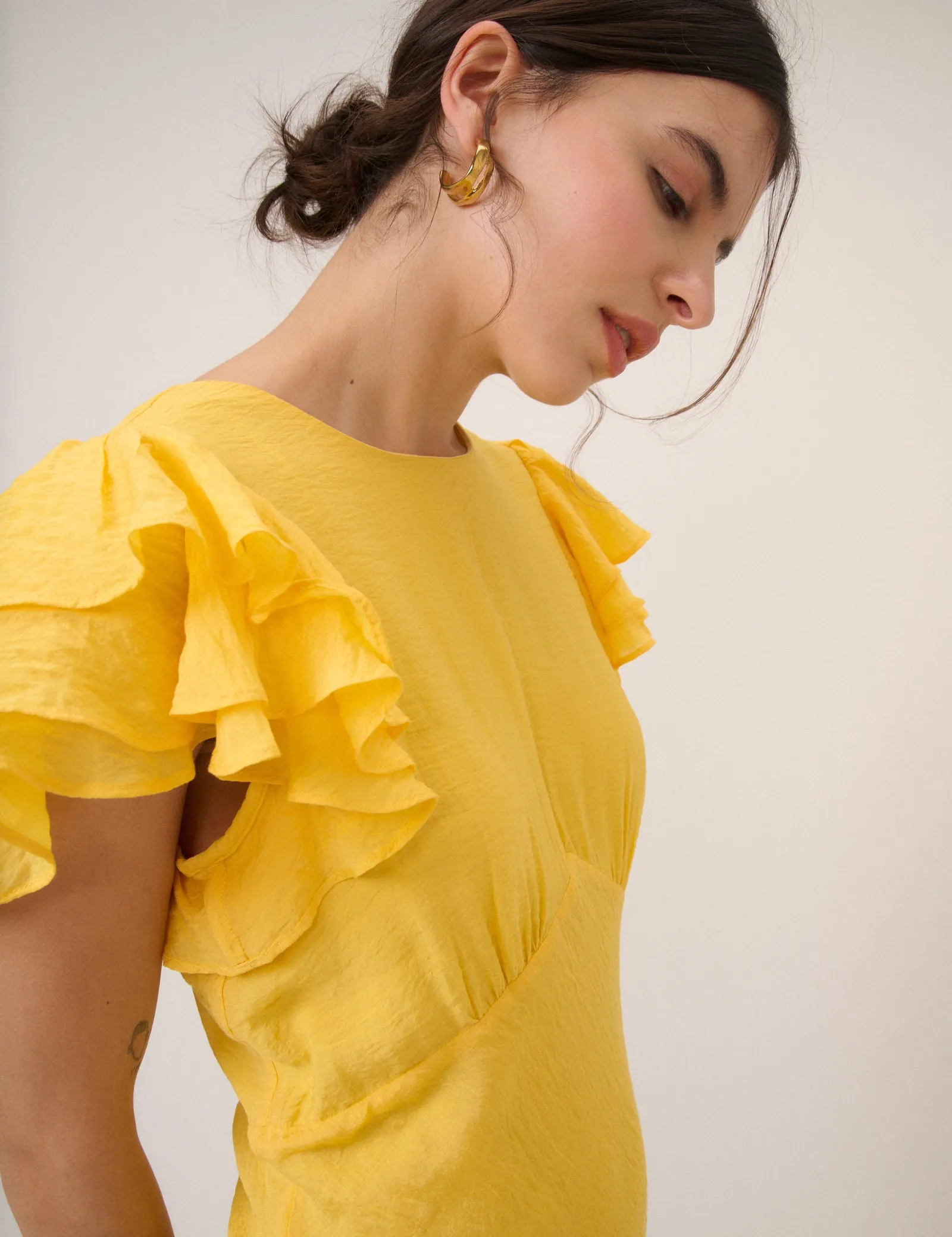 Yellow Frill Sleeve Lola Midi Dress sold by Nobody's Child product image thumbnail 3