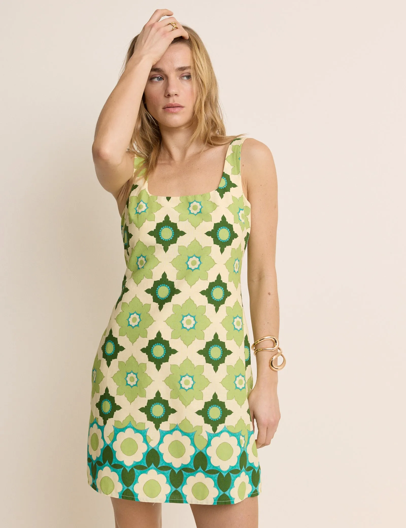 Green Floral Connie Shift Dress sold by Nobody's Child product image thumbnail 4