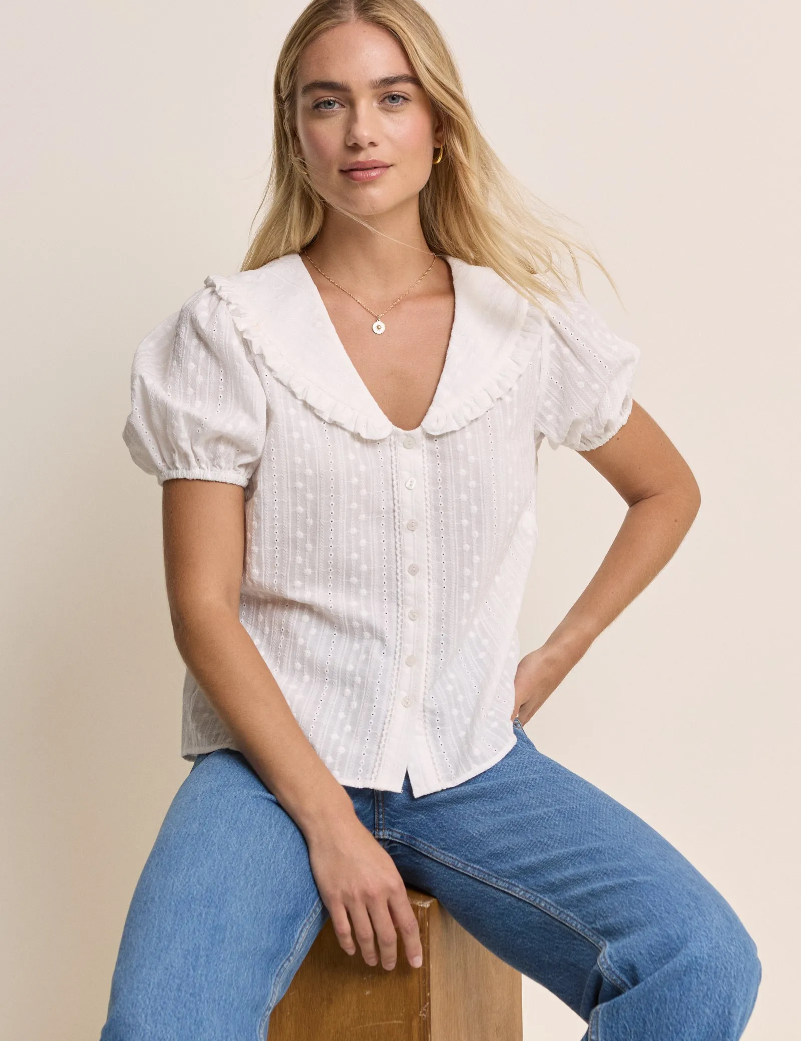 White Errie Short Sleeve Blouse sold by Nobody's Child product image thumbnail 3