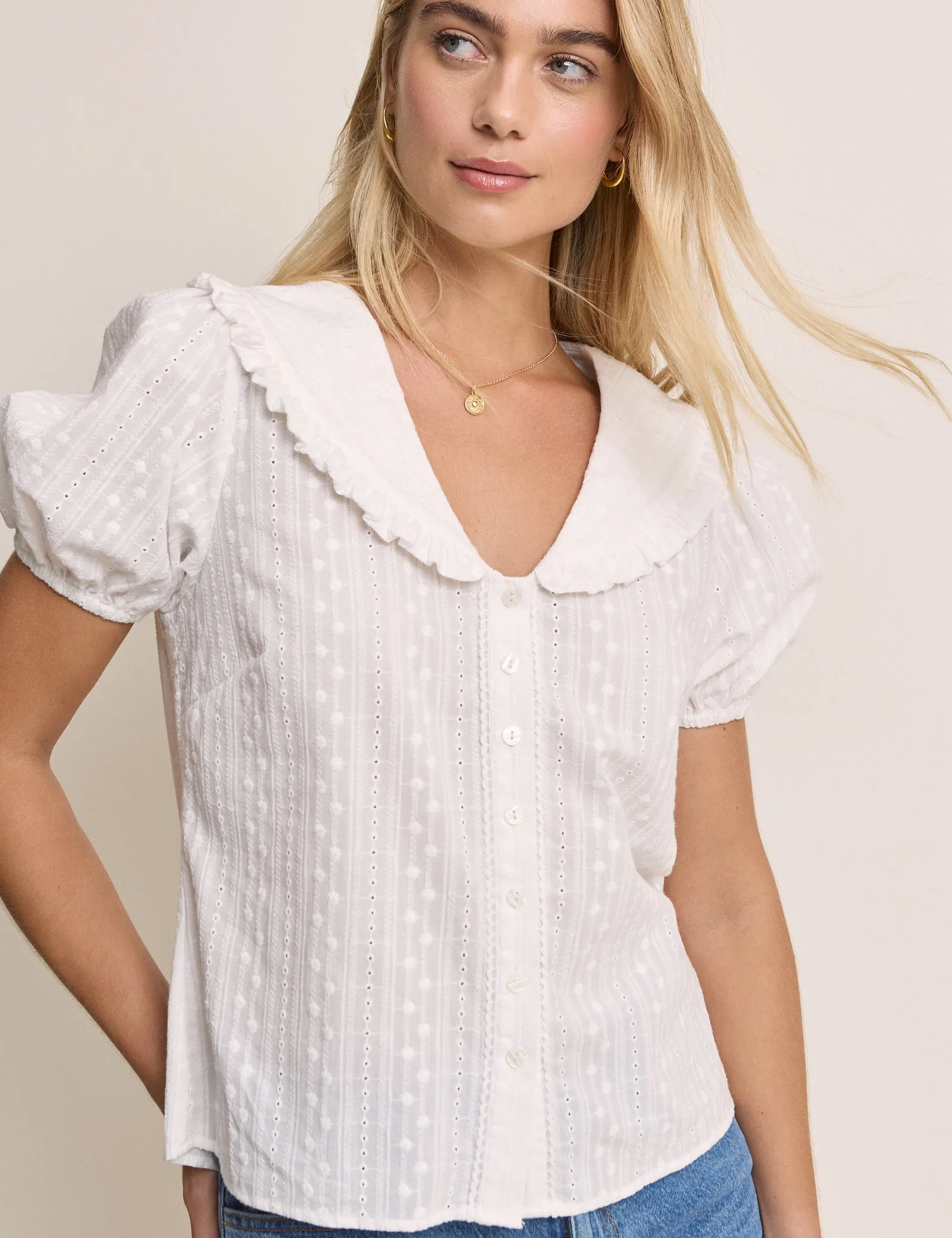White Errie Short Sleeve Blouse sold by Nobody's Child product image thumbnail 4