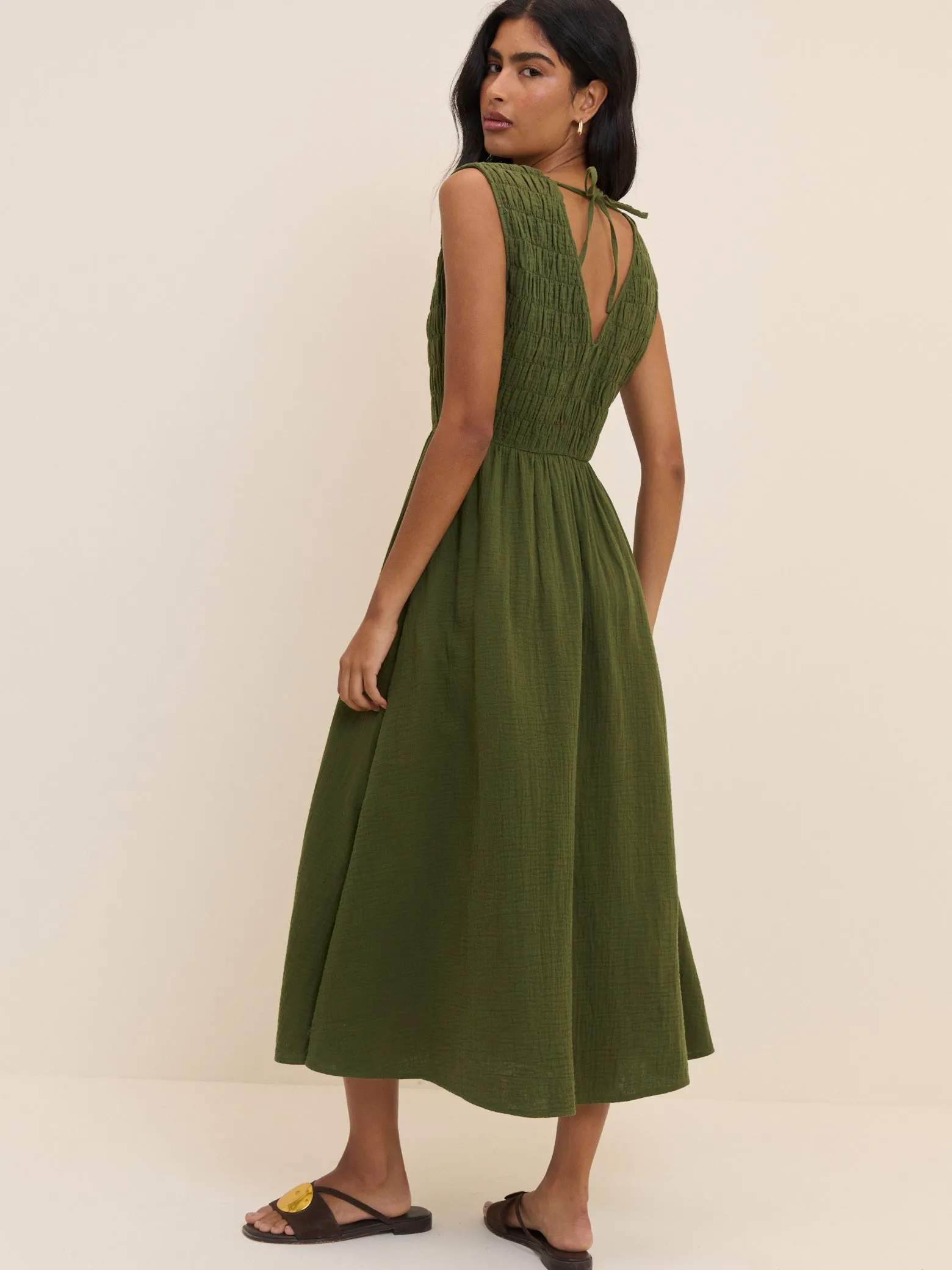 Green Sleeveless Audrey Midi Dress sold by Nobody's Child product image thumbnail 5