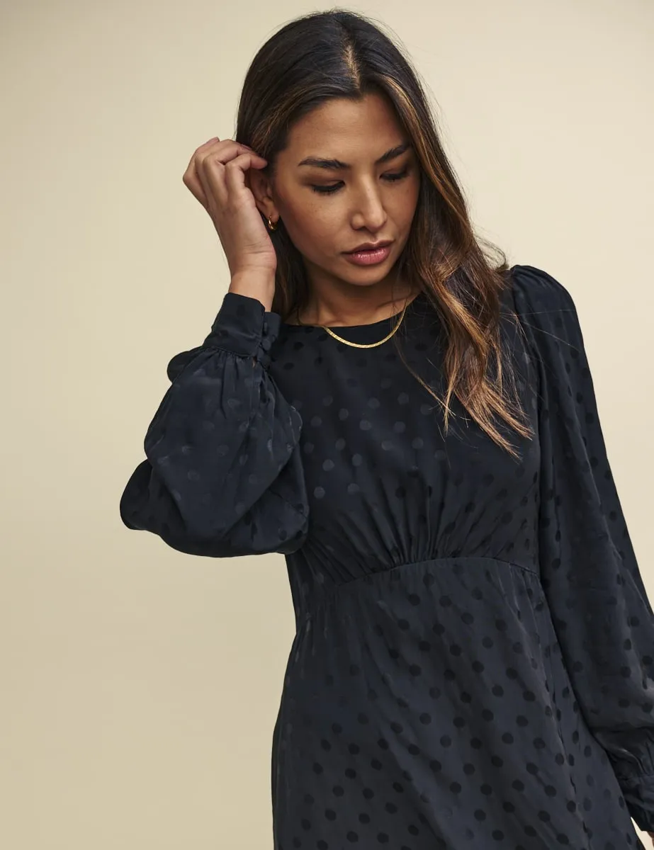 Black Satin Jacquard Imogen Midi Dress sold by Nobody's Child product image thumbnail 4