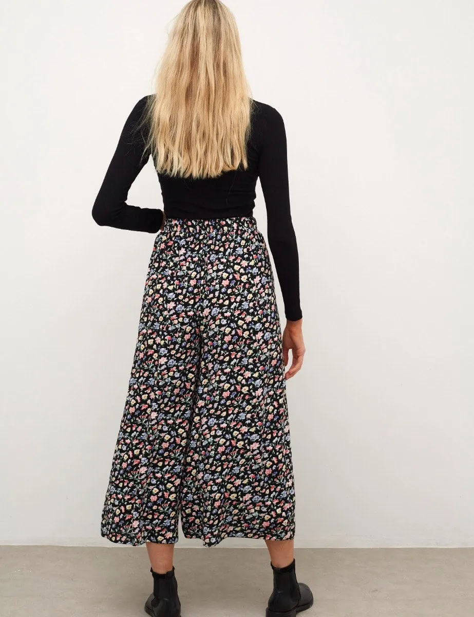 Zeena Wide Leg Trouser sold by Nobody's Child product image thumbnail 4