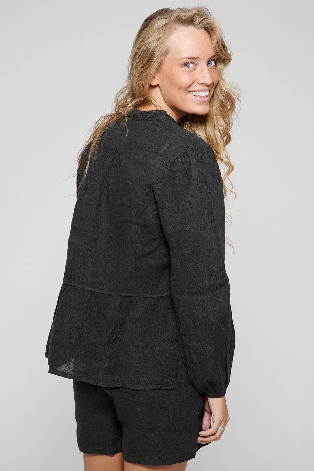 Rosi Blouse Linen Black sold by Noella Fashion product image thumbnail 4