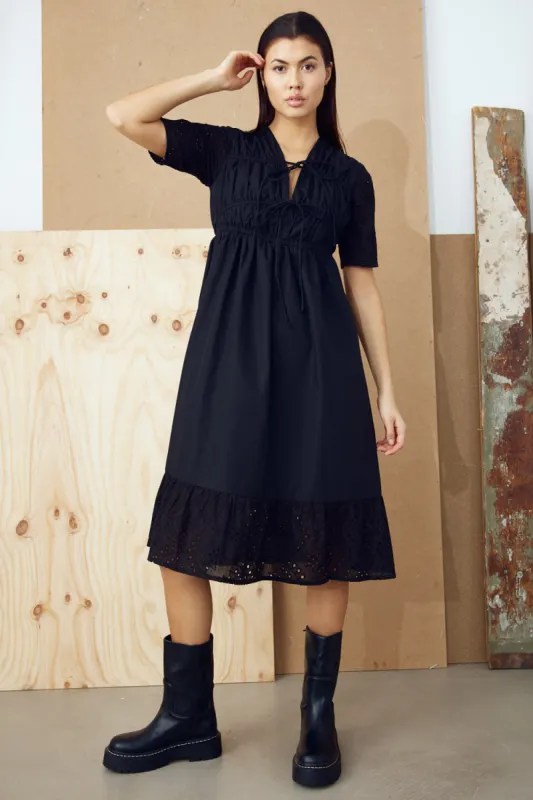 Julianne Dress Black made by Noella Fashion