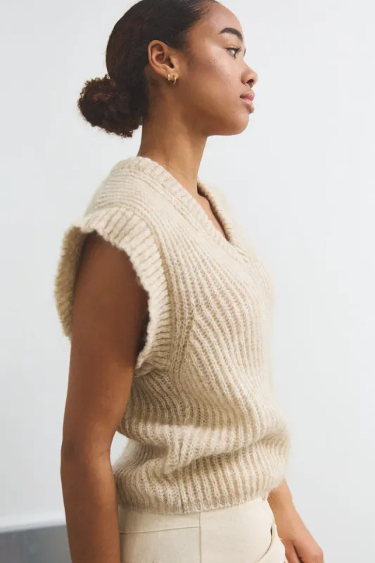 Jamie Knit Vest Oatmeal sold by Noella Fashion