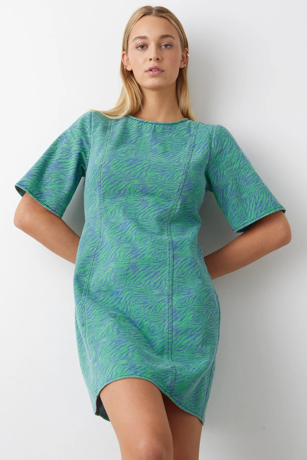Jordynn Dress Tamari Green Print sold by Noella Fashion product image thumbnail 2