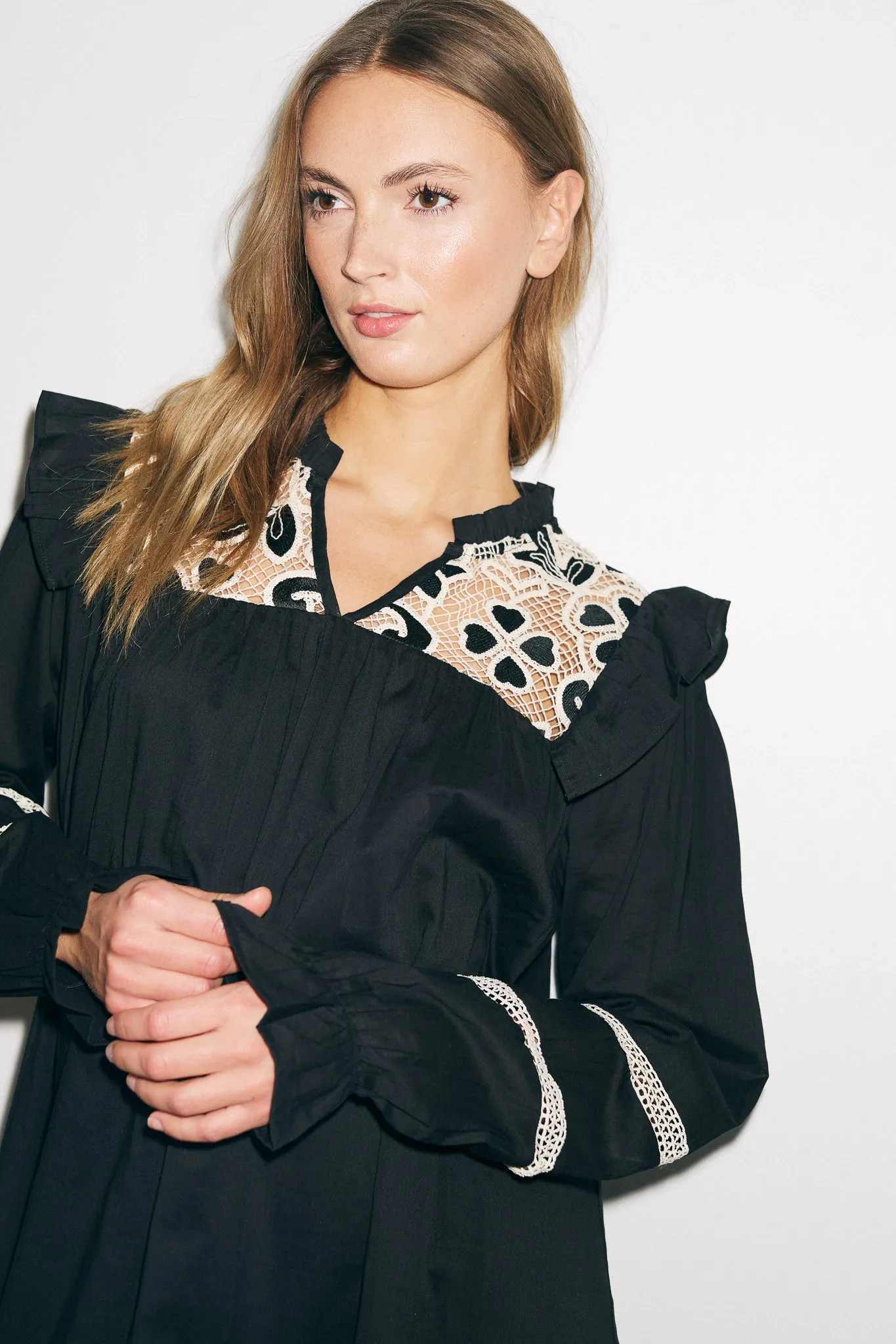 Samo Dress Black sold by Noella Fashion product image thumbnail 2