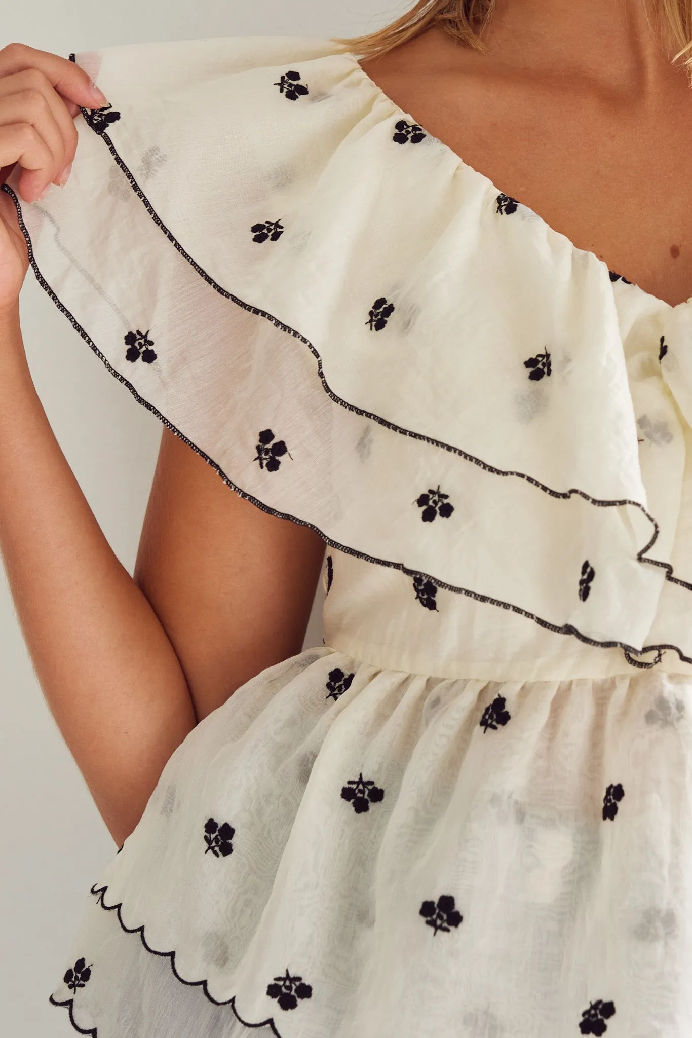 Louisa Blouse Offwhite sold by Noella Fashion product image thumbnail 4