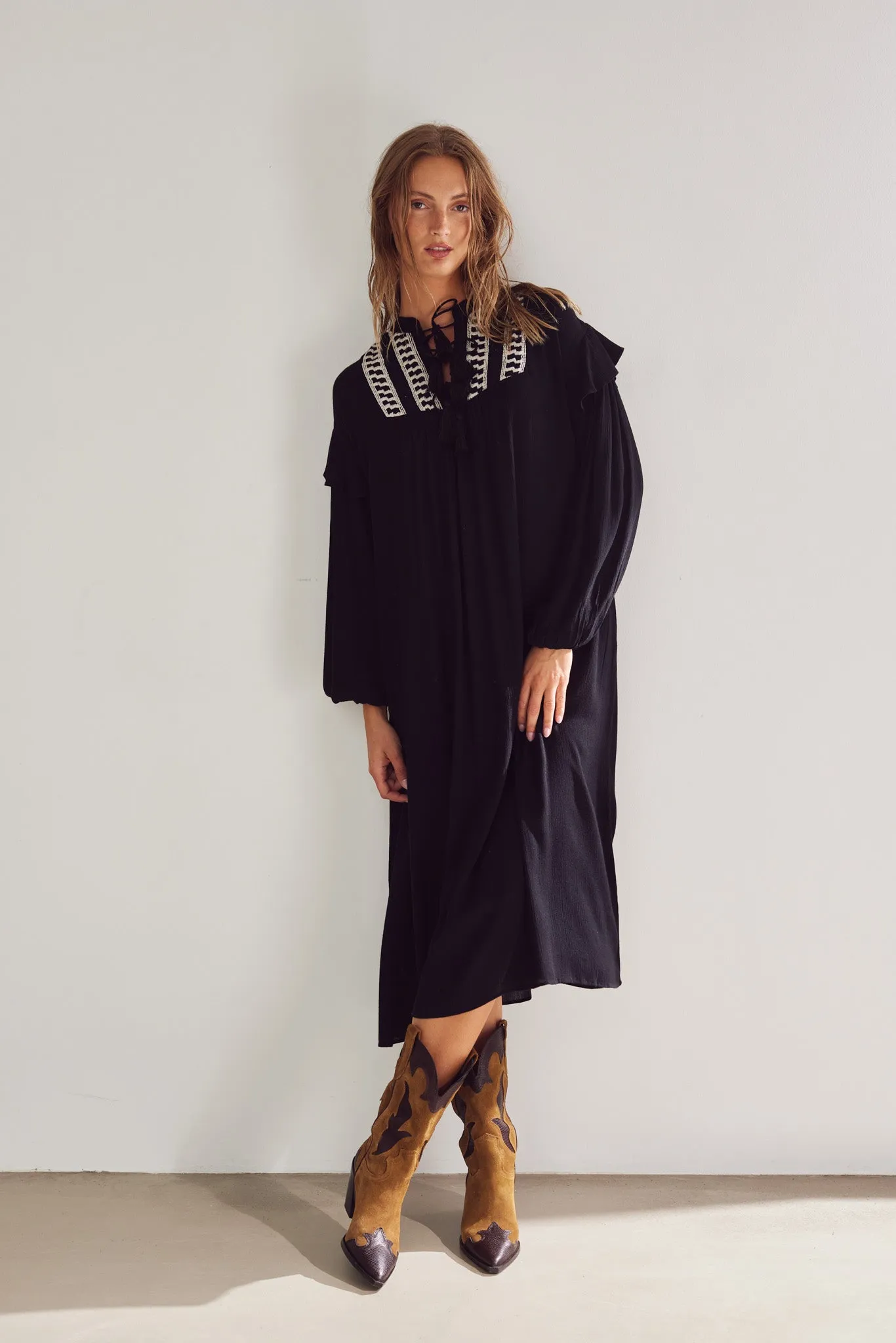 Keysanna Dress Black sold by Noella Fashion