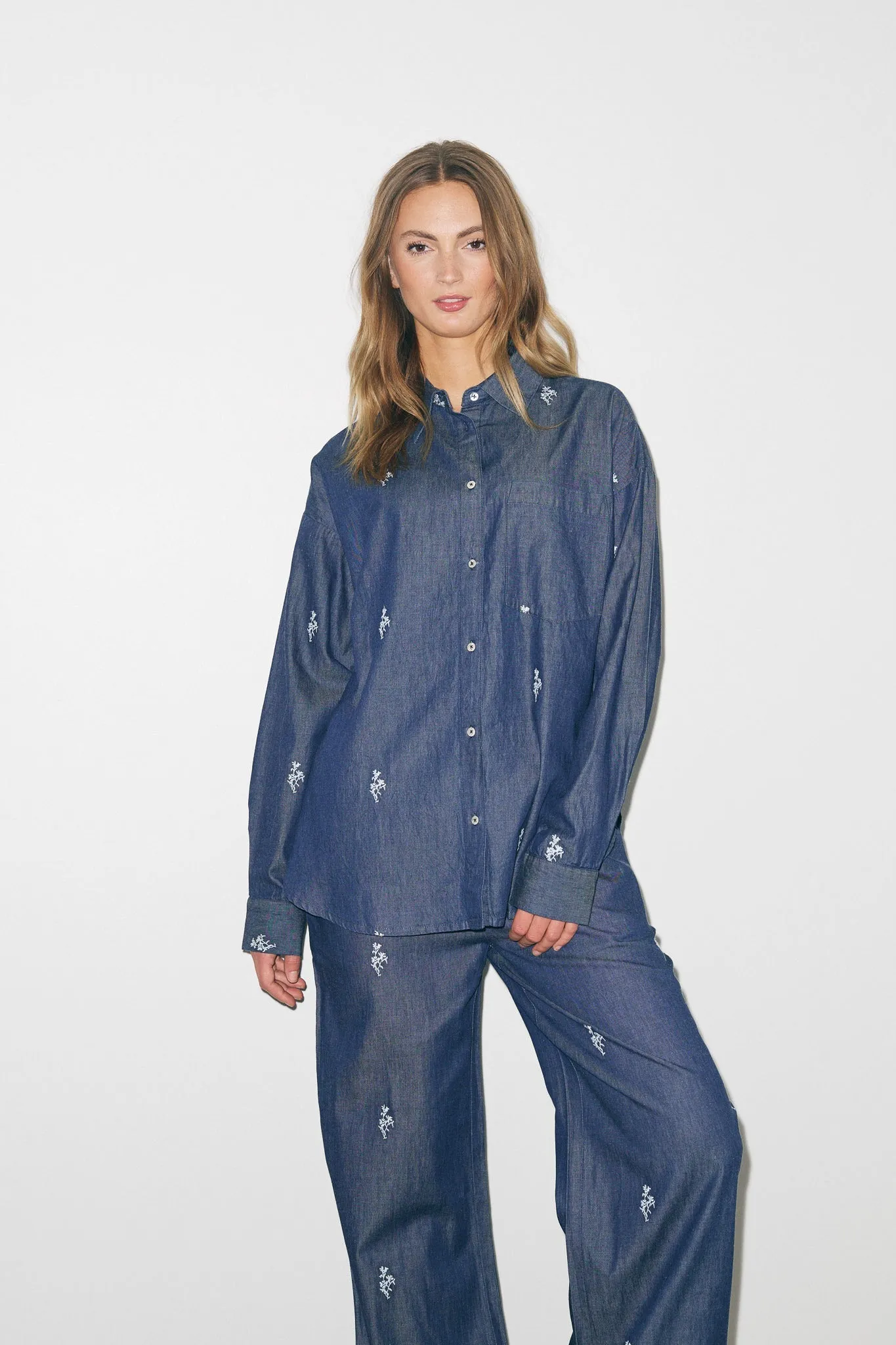 Samira Pants Dark Blue Wash sold by Noella Fashion product image thumbnail 4