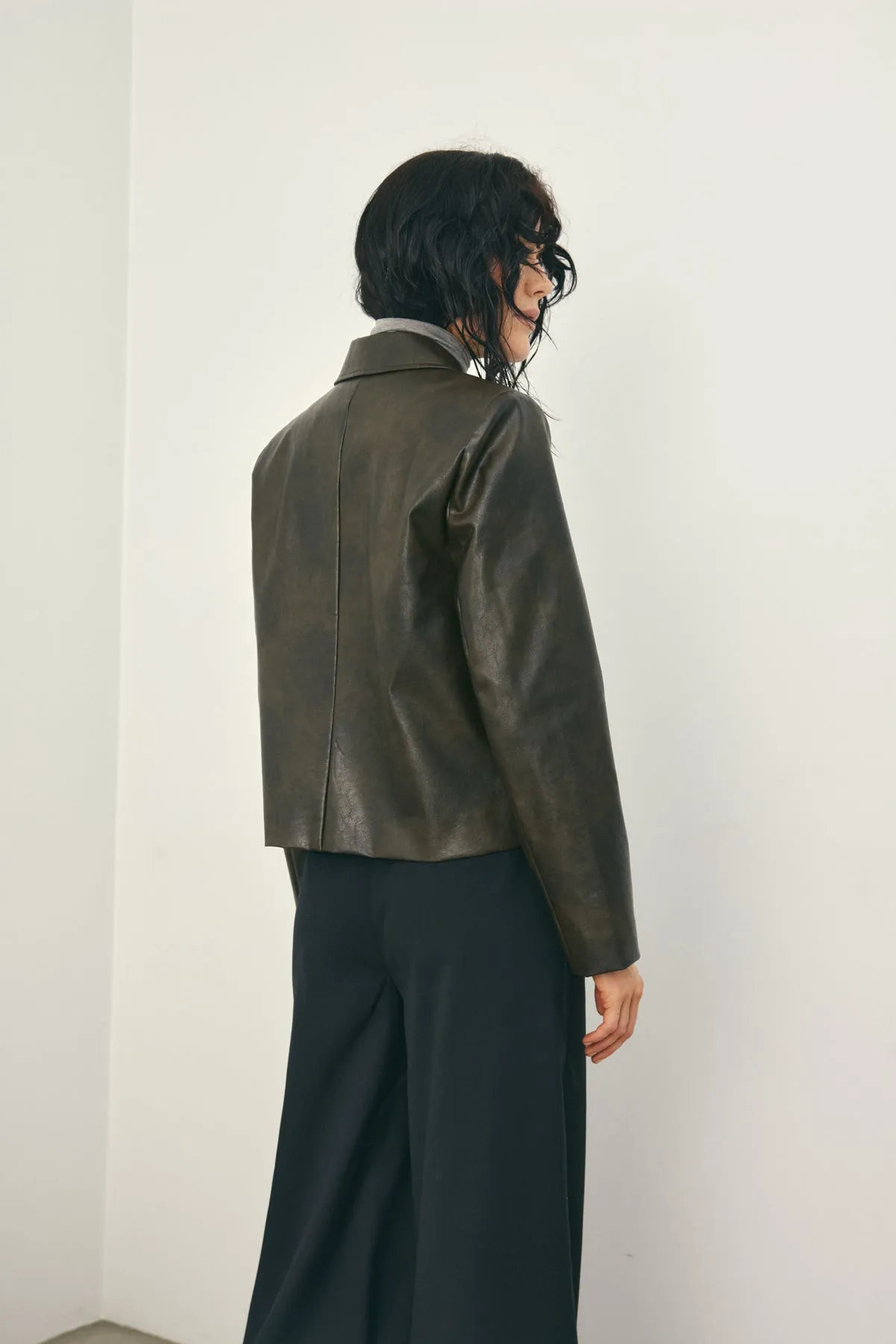 Laurica Jacket Worn Brown sold by Noella Fashion product image thumbnail 4