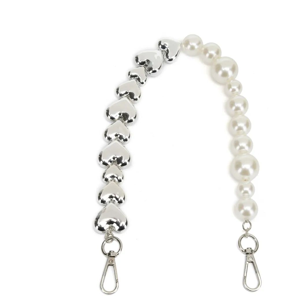 Chain w. Hearts sold by Nunoo Bags