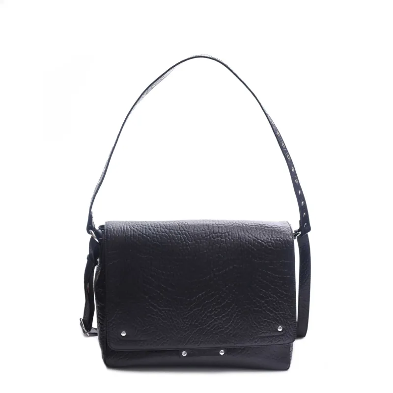 Maxi Honey New Zealand Black sold by Nunoo Bags