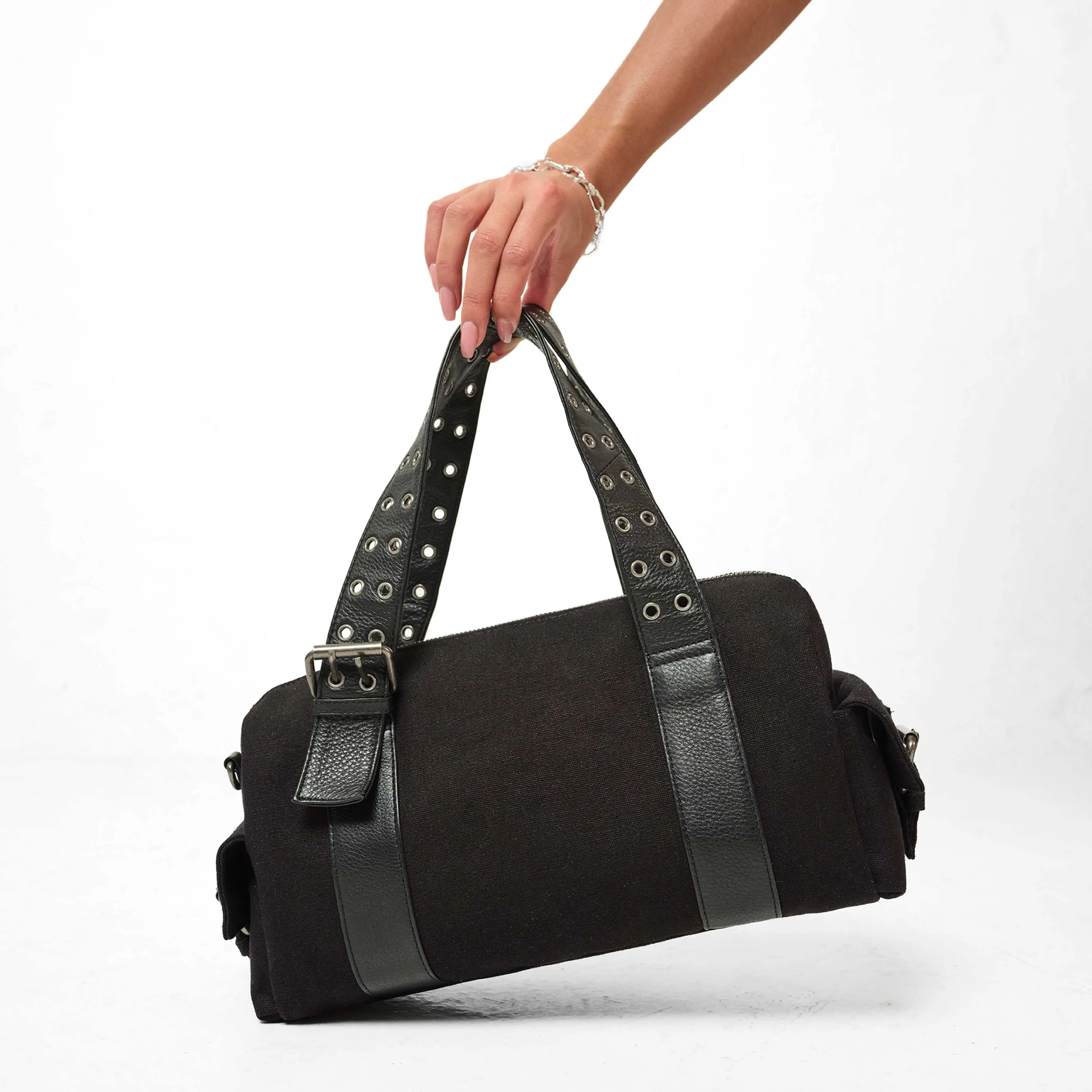 Aviaja Recycled Canvas Black sold by Nunoo Bags product image thumbnail 2