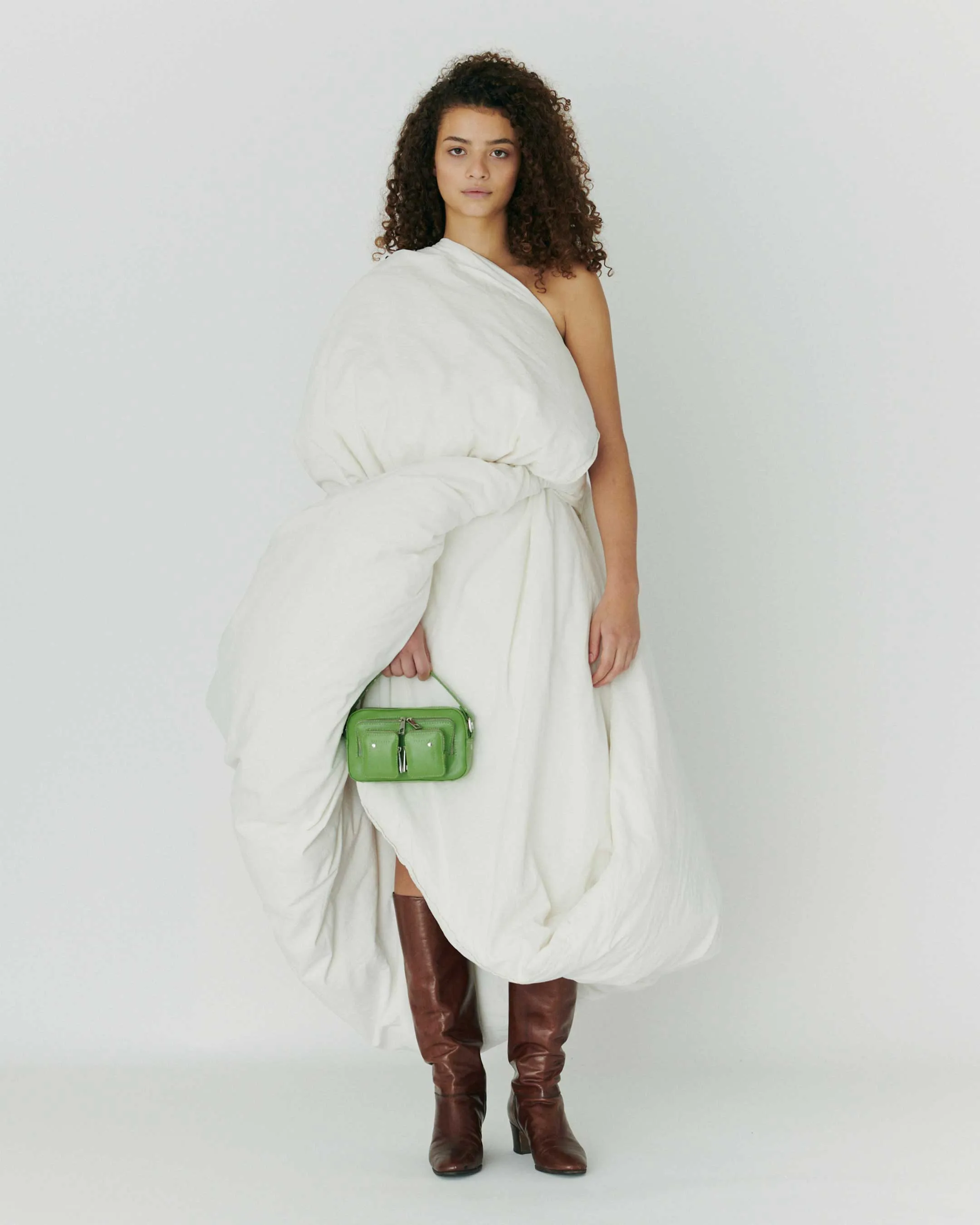 Helena Florence Bright Green w. Gold sold by Nunoo Bags product image thumbnail 2