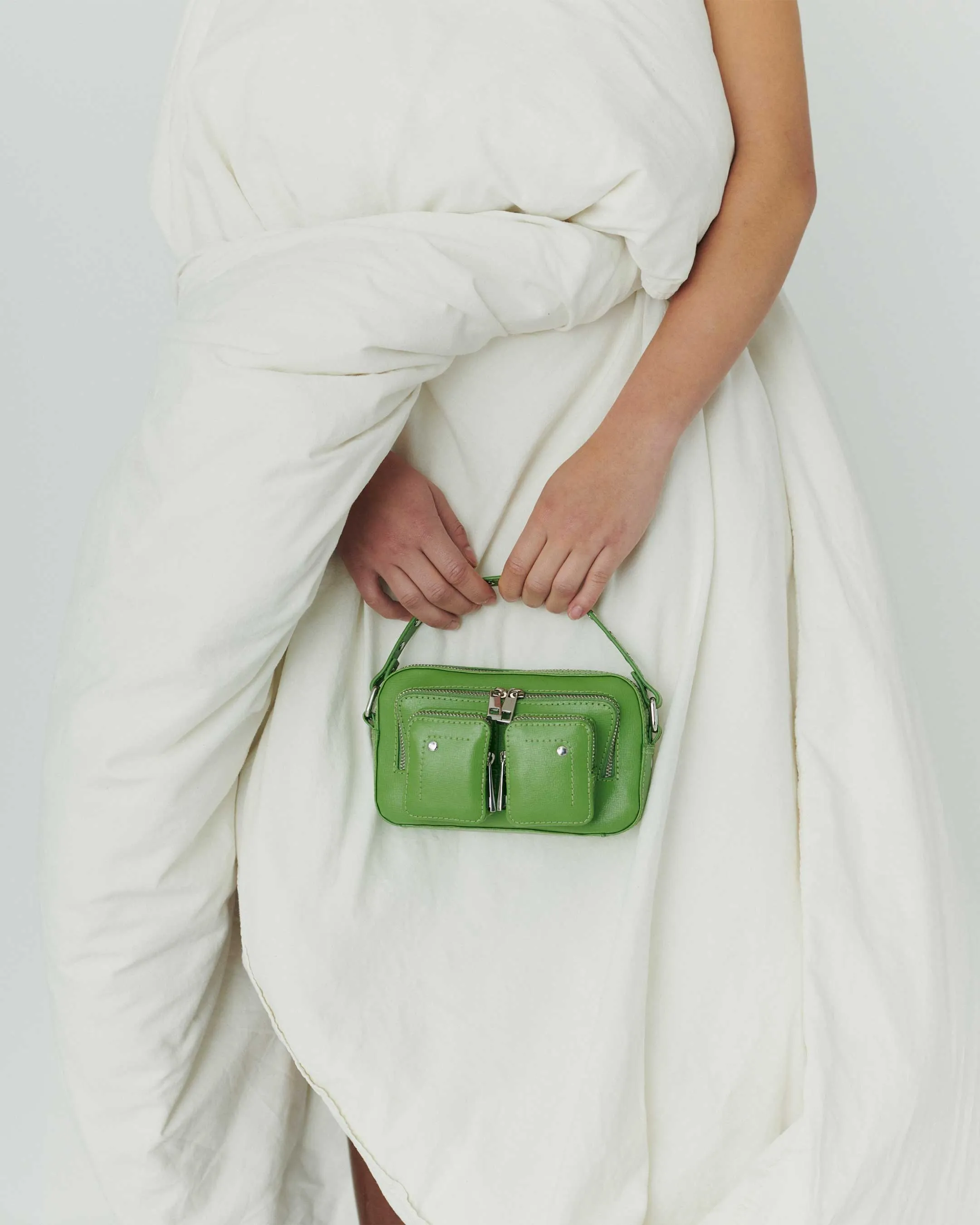 Helena Florence Bright Green w. Gold sold by Nunoo Bags product image thumbnail 4